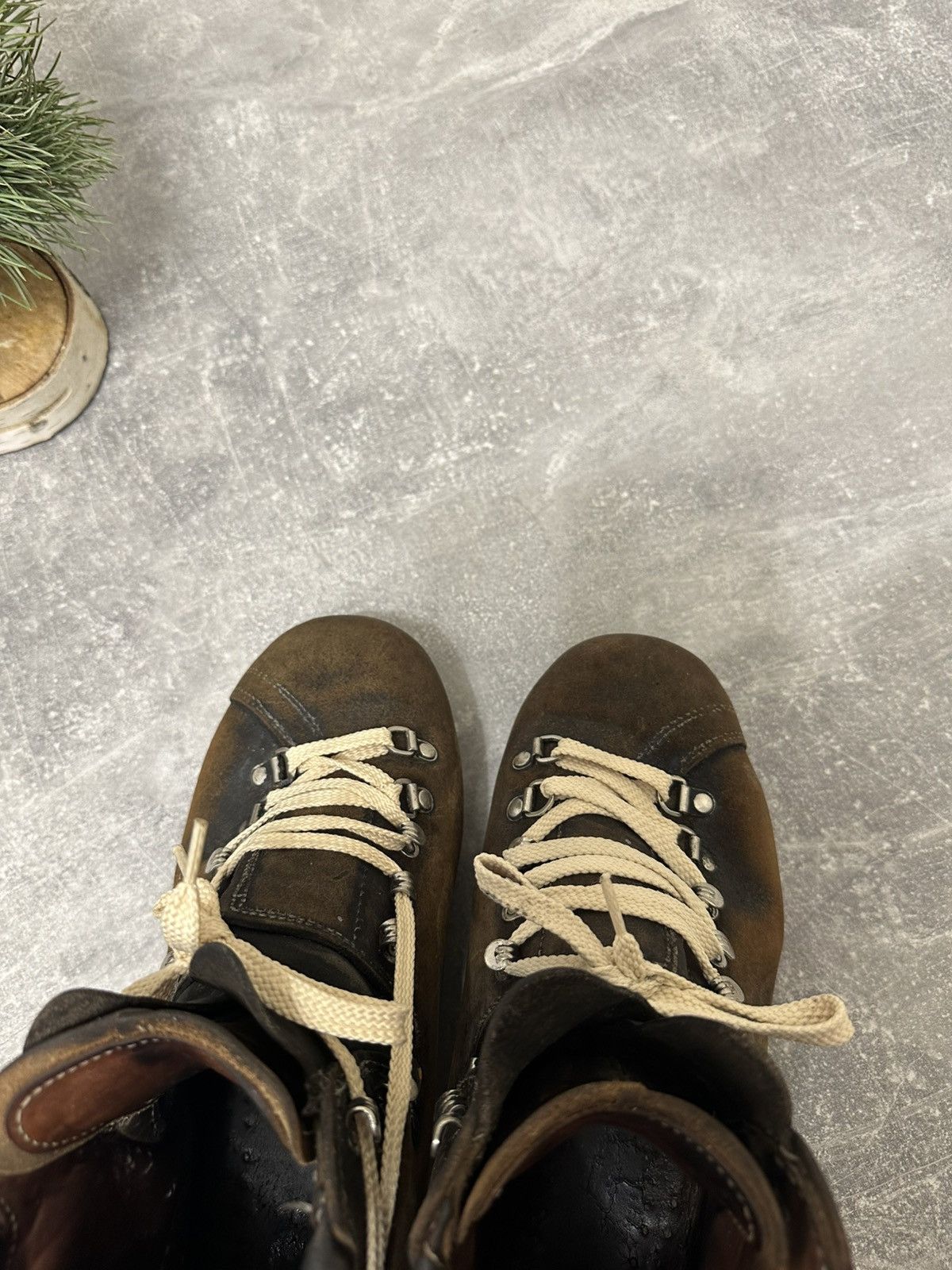 Vintage Vintage Military Brown Leather Boots Y2K style Size US 10 / EU 43 - 10 Thumbnail