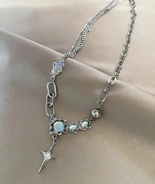 VIBE Electro Chain Crystal Stone Silver Abstract Star Pop Fantasy Size ONE SIZE - 1 Thumbnail