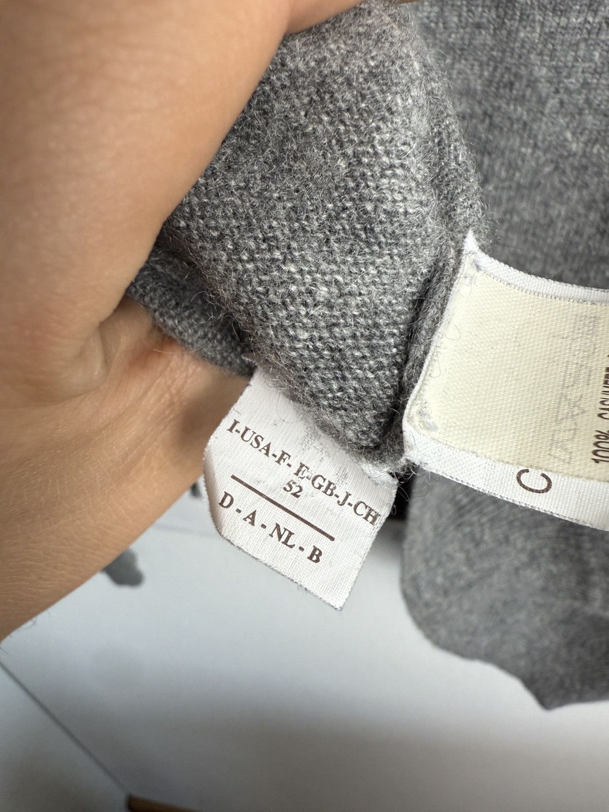 Brunello Cucinelli × Designer Brunello Cucinelli basic cashmere grey sweater L luxury Size US L / EU 52-54 / 3 - 4 Thumbnail