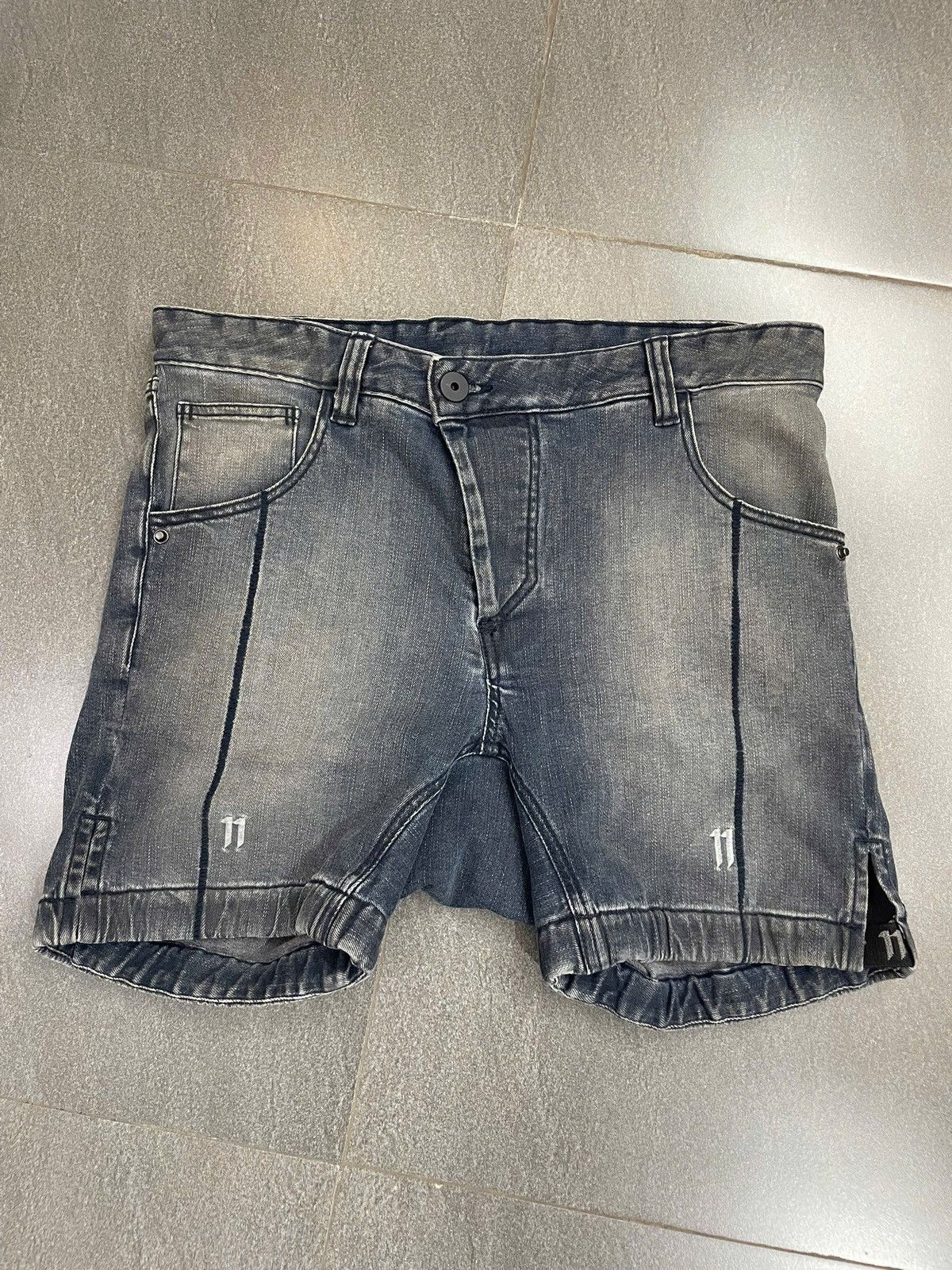 11 By Boris Bidjan Saberi 11 BY BORIS BIDJAN SABERI Dark Blue Denim Shorts Size US 33 - 1 Thumbnail