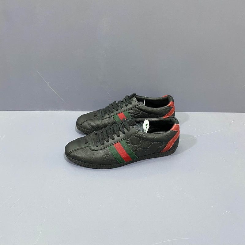 Gucci Gucci Low-Top Sneakers with Signature Stripes Size US 5.5 / EU 38 - 1 Thumbnail