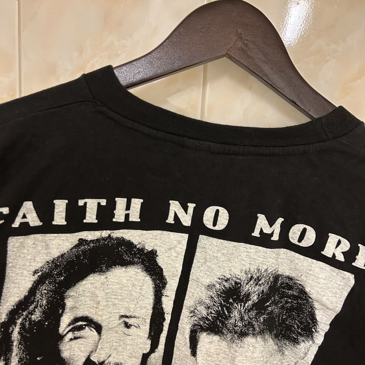 Band Tees Faith No More Graphic Band T-Shirt Extra Rare One One Seam Size US L / EU 52-54 / 3 - 12 Thumbnail