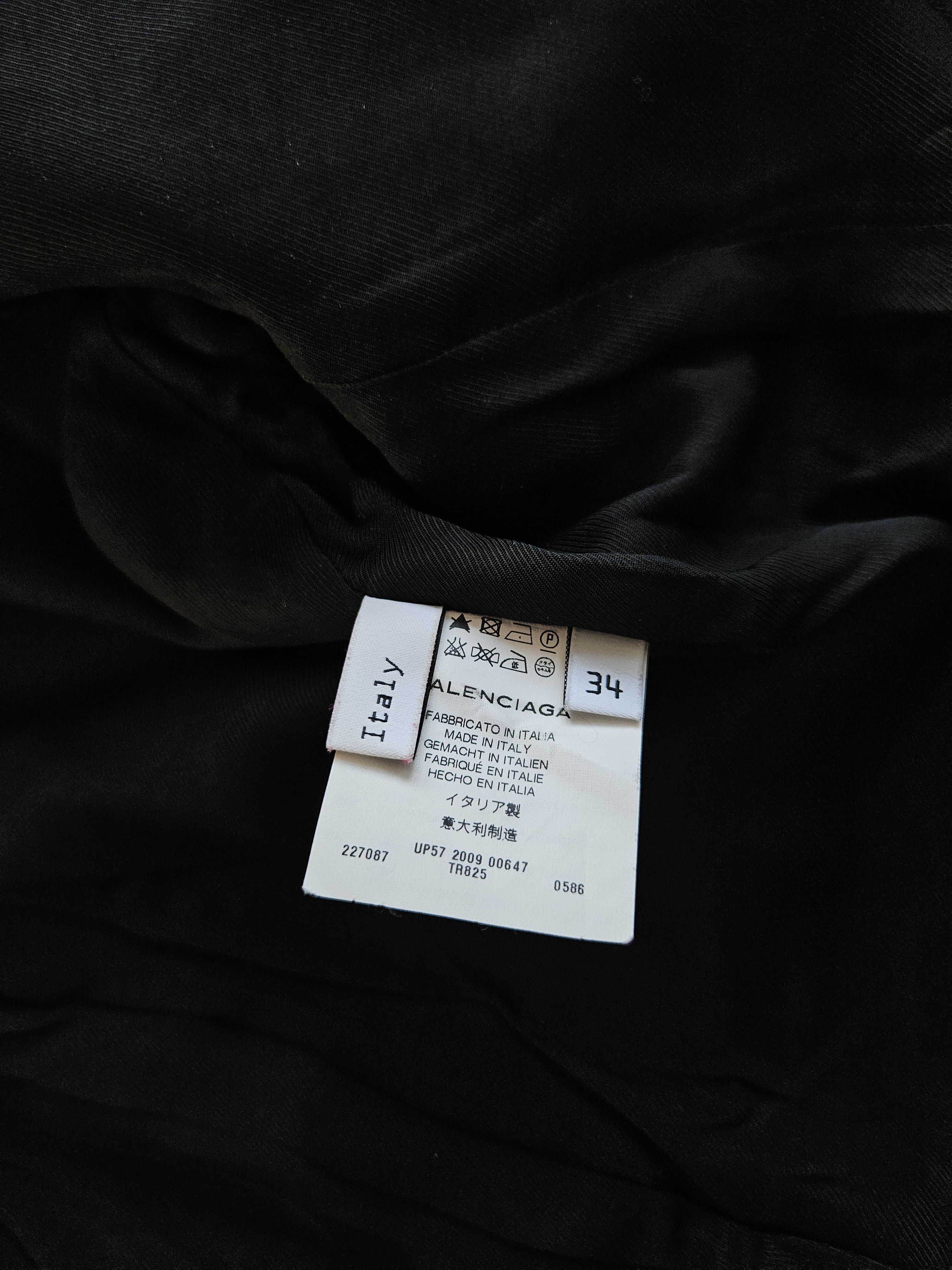 Balenciaga 2009 Balenciaga blazer with padded shoulders Size XS / US 0-2 / IT 36-38 - 10 Thumbnail