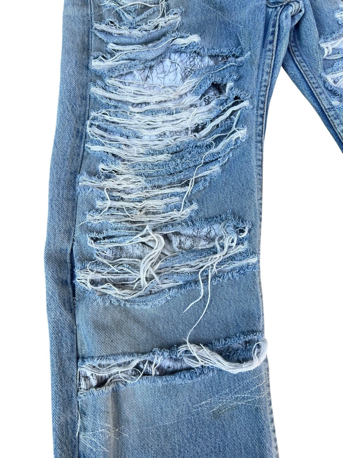 Vinti Andrews Vinti Andrews X Levi’s 501 Trashed Distressed Denim Jeans Size US 30 / EU 46 - 6 Thumbnail