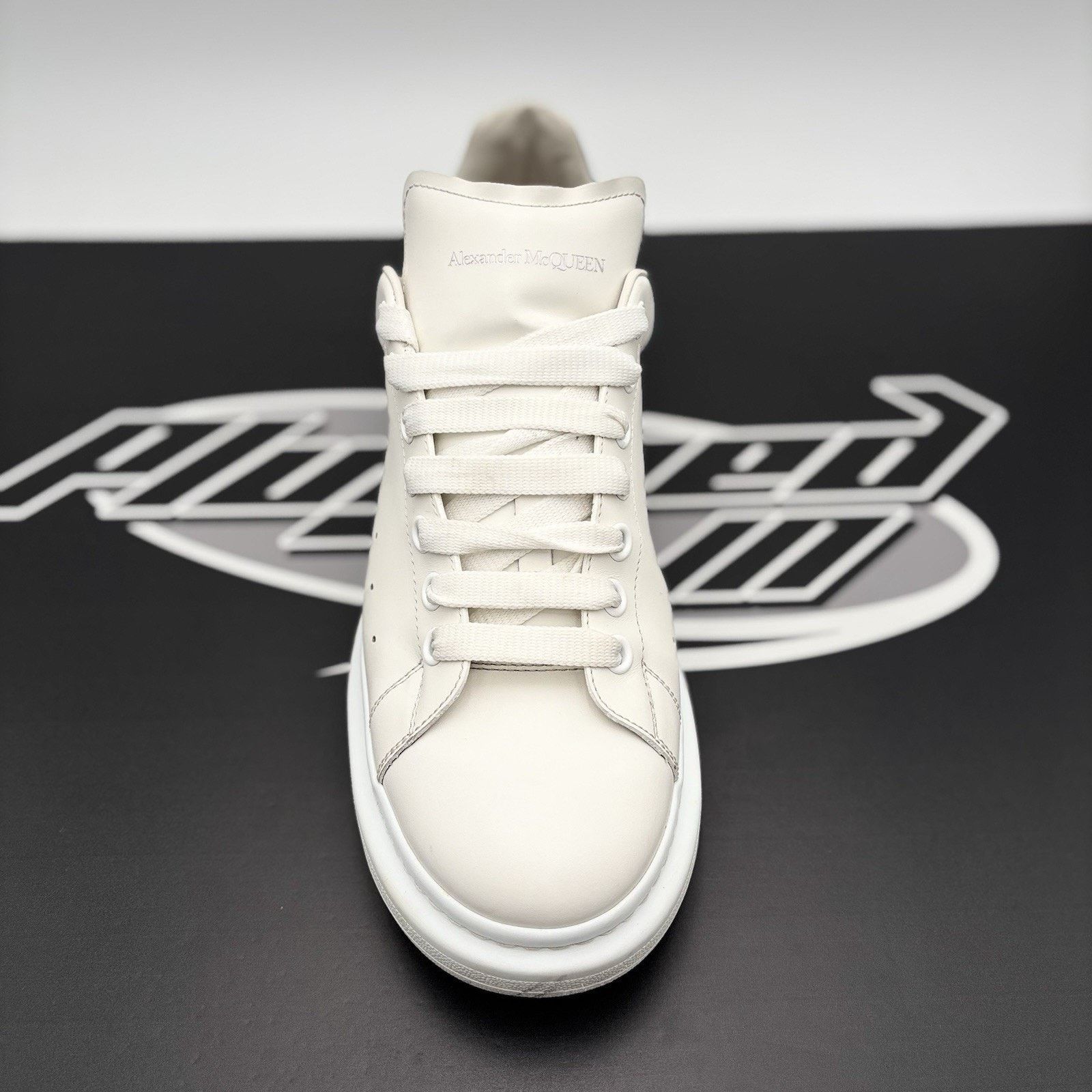 Alexander McQueen Alexander McQueen Oversized ' White, Blue ' | GREAT COND! Size US 12 / EU 45 - 5 Thumbnail