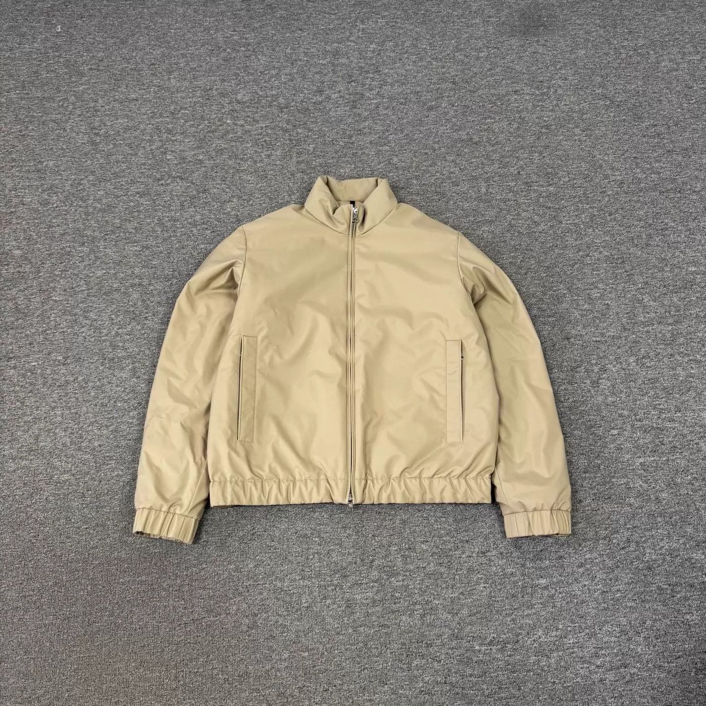 Moncler Moncler Luserna Logo Sleeve Puffer Jacket 99 New 3 Unisex Size M / US 6-8 / IT 42-44 - 1 Thumbnail