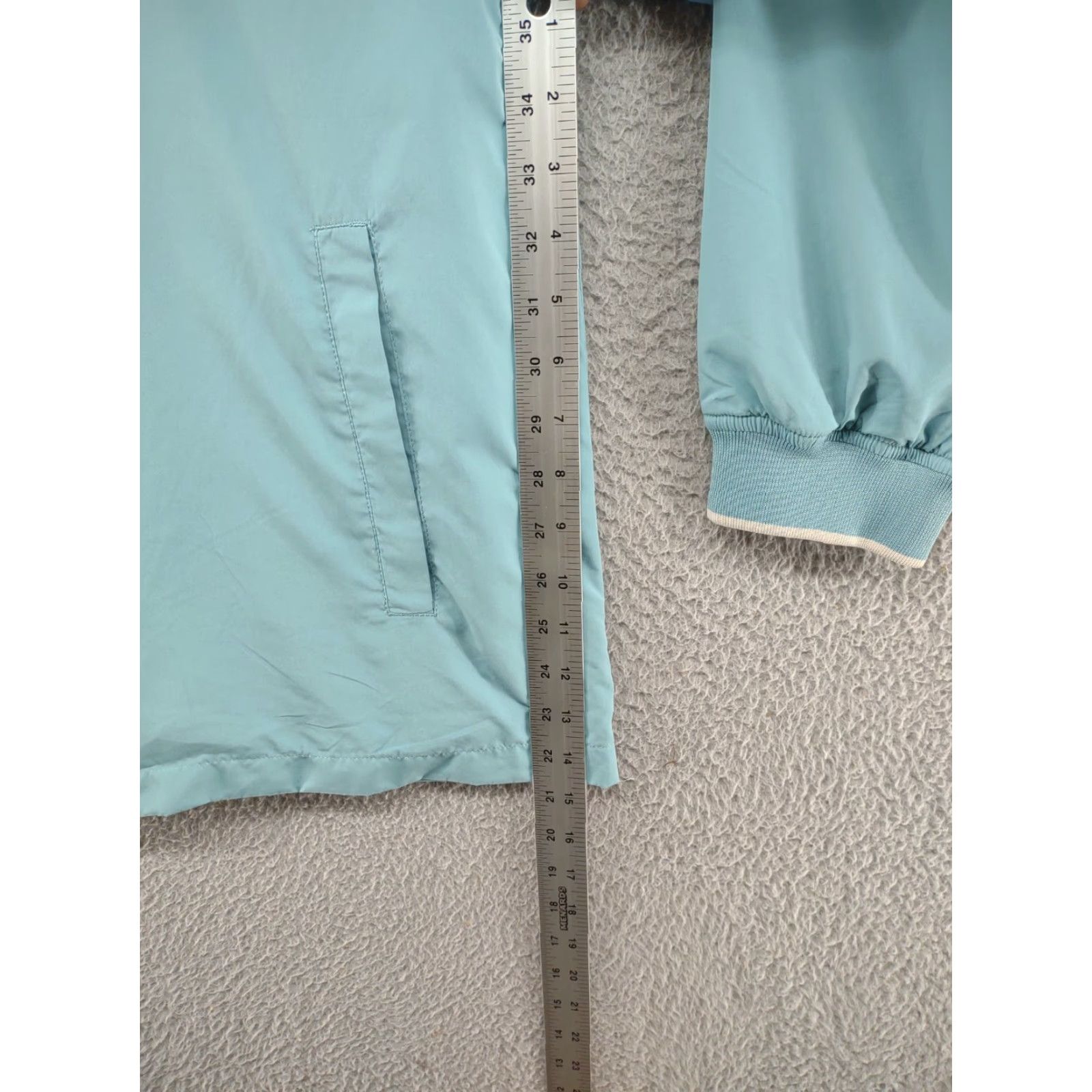 Vintage Cabela's Women's Windbreaker Pullover Lightweight Jacket L Blue Logo Pockets Windbreaker Vintage: No Size L / US 10 / IT 46 - 6 Thumbnail