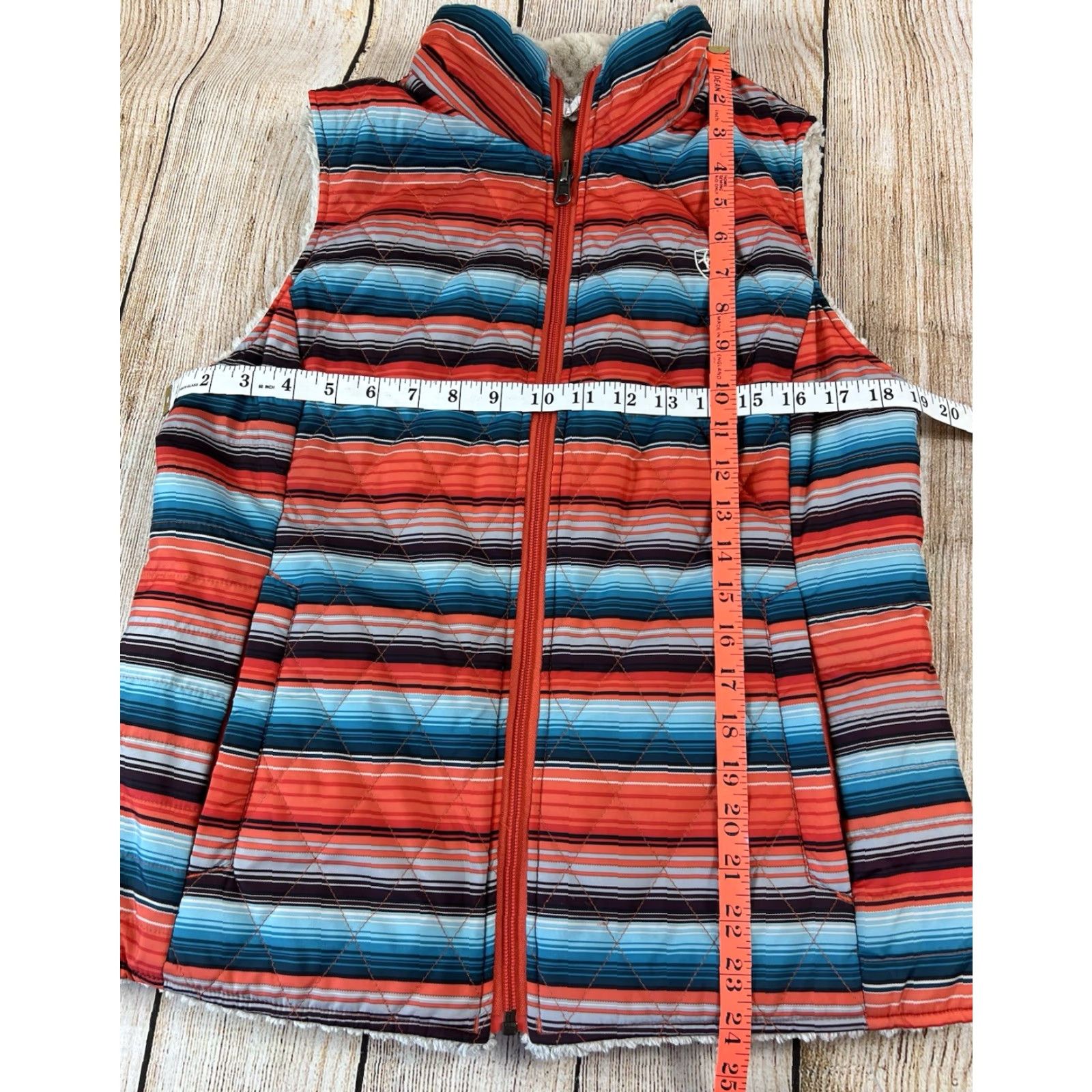 Ariat Ariat Women’s Hallstatt Reversible Serape Aztec Stripe Vest Full Zip M Multicolor Polyester Softshell Quilted Reversible Pockets Size M / US 6-8 / IT 42-44 - 3 Thumbnail