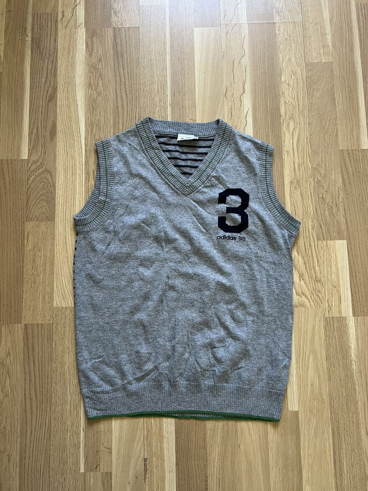 Adidas × Vintage Adidas vintage number 3 wool vest old money style 90s Size US M / EU 48-50 / 2 - 1 Thumbnail