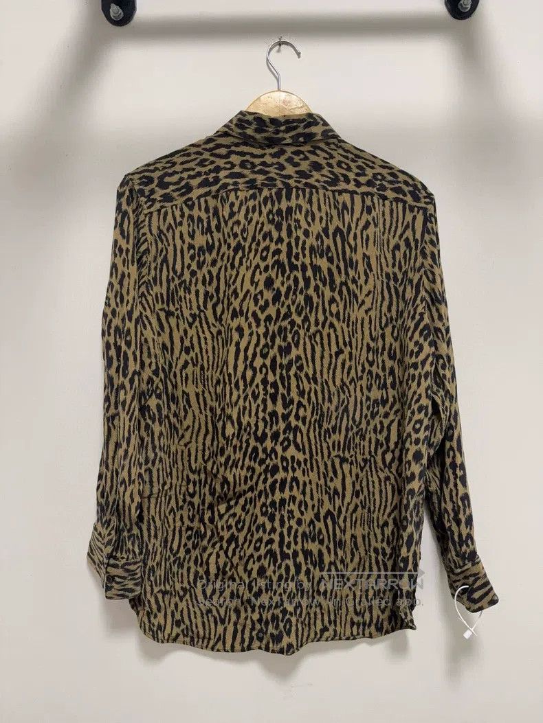 Saint Laurent Paris Saint Laurent Paris size 38 Leopard Print Shirt Size M / US 6-8 / IT 42-44 - 2 Thumbnail