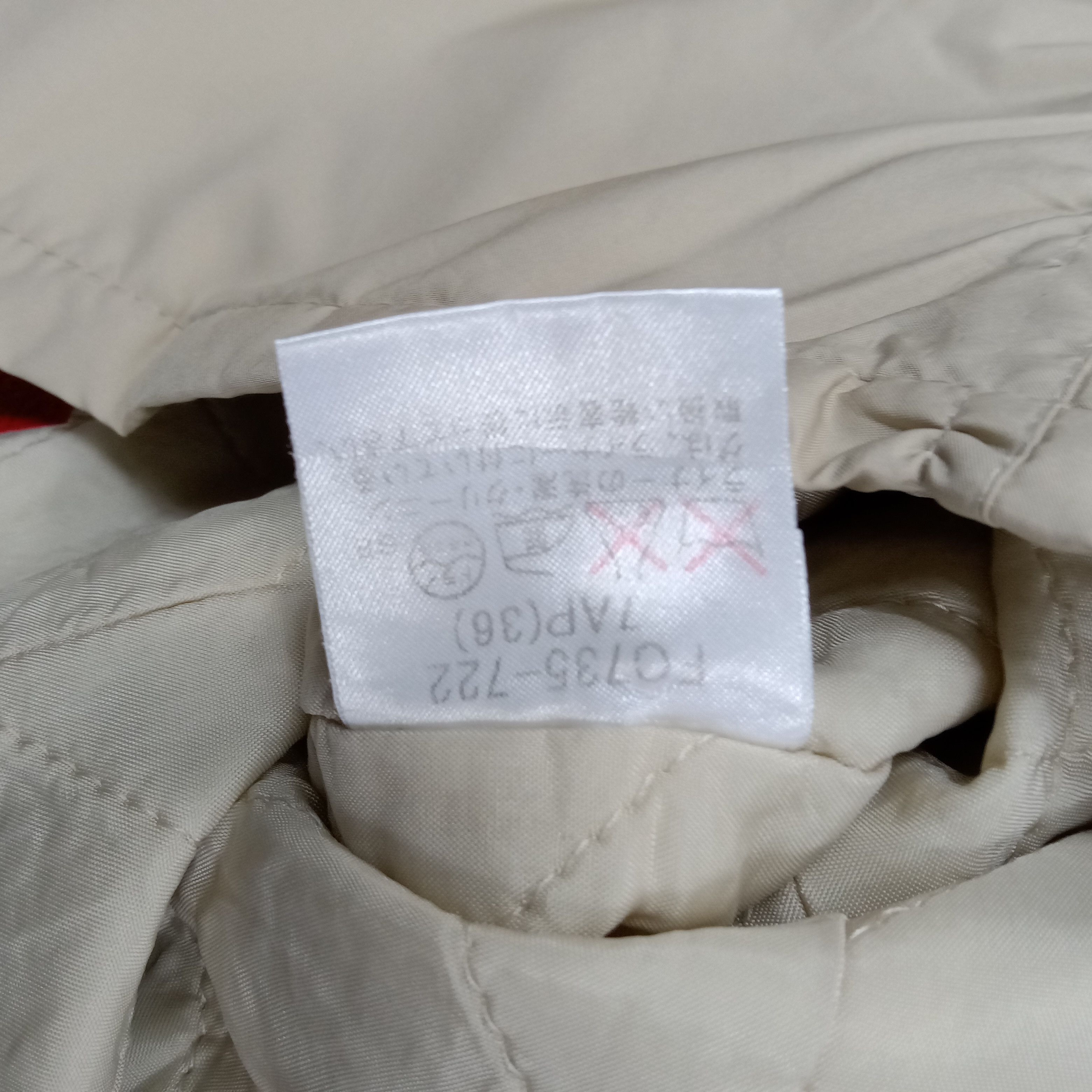 Burberry BURBERRY LONDON Fashion Brand Jakcet C253N25 Size US S / EU 44-46 / 1 - 6 Thumbnail