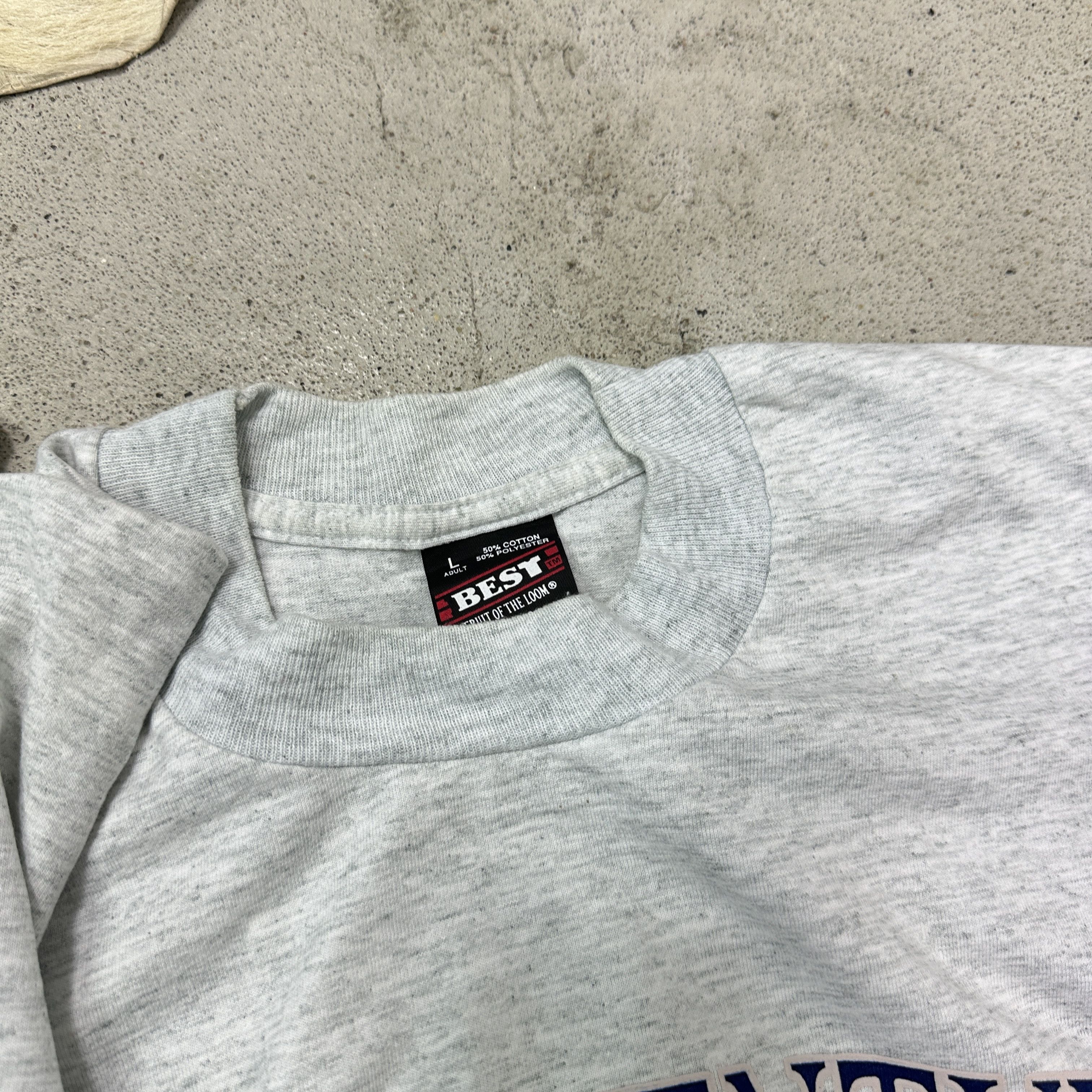 Vintage Vintage Streetwear Old School Fuertaventura T-shirt 90s Size US L / EU 52-54 / 3 - 3 Thumbnail