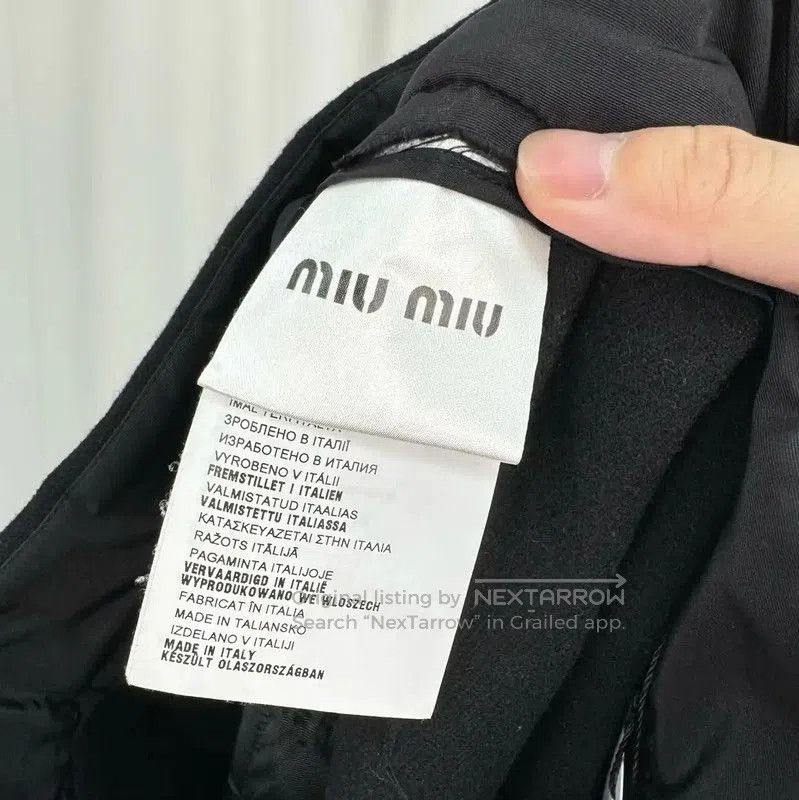 Miu Miu Miu Miu Black Wool A-Line Skirt for Summer . Size 27" / US 4 / IT 40 - 6 Thumbnail