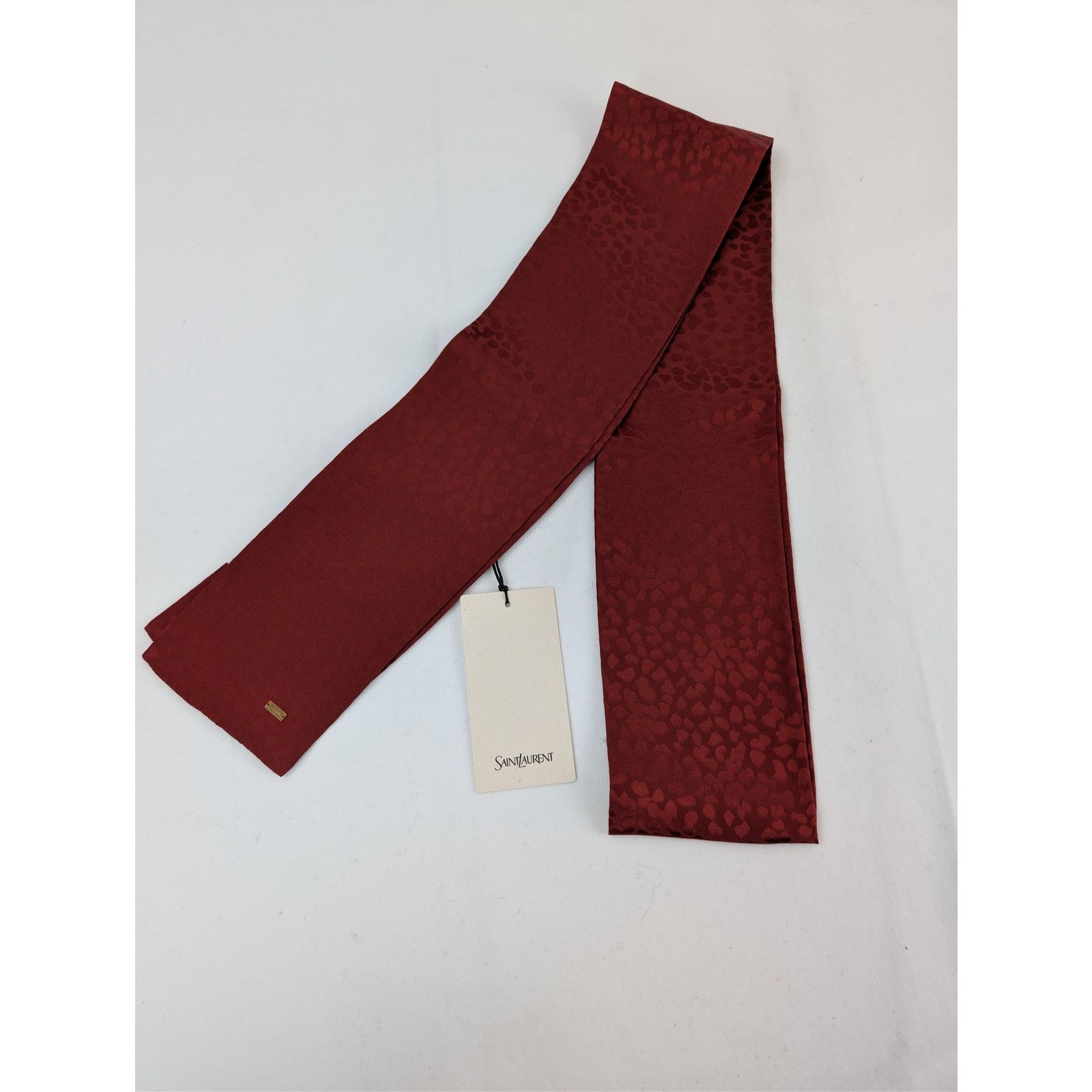 Saint Laurent Paris o1rshd1 Size: OS / Lavalliere Leopard Satin Scarf in Red Size ONE SIZE - 6 Thumbnail