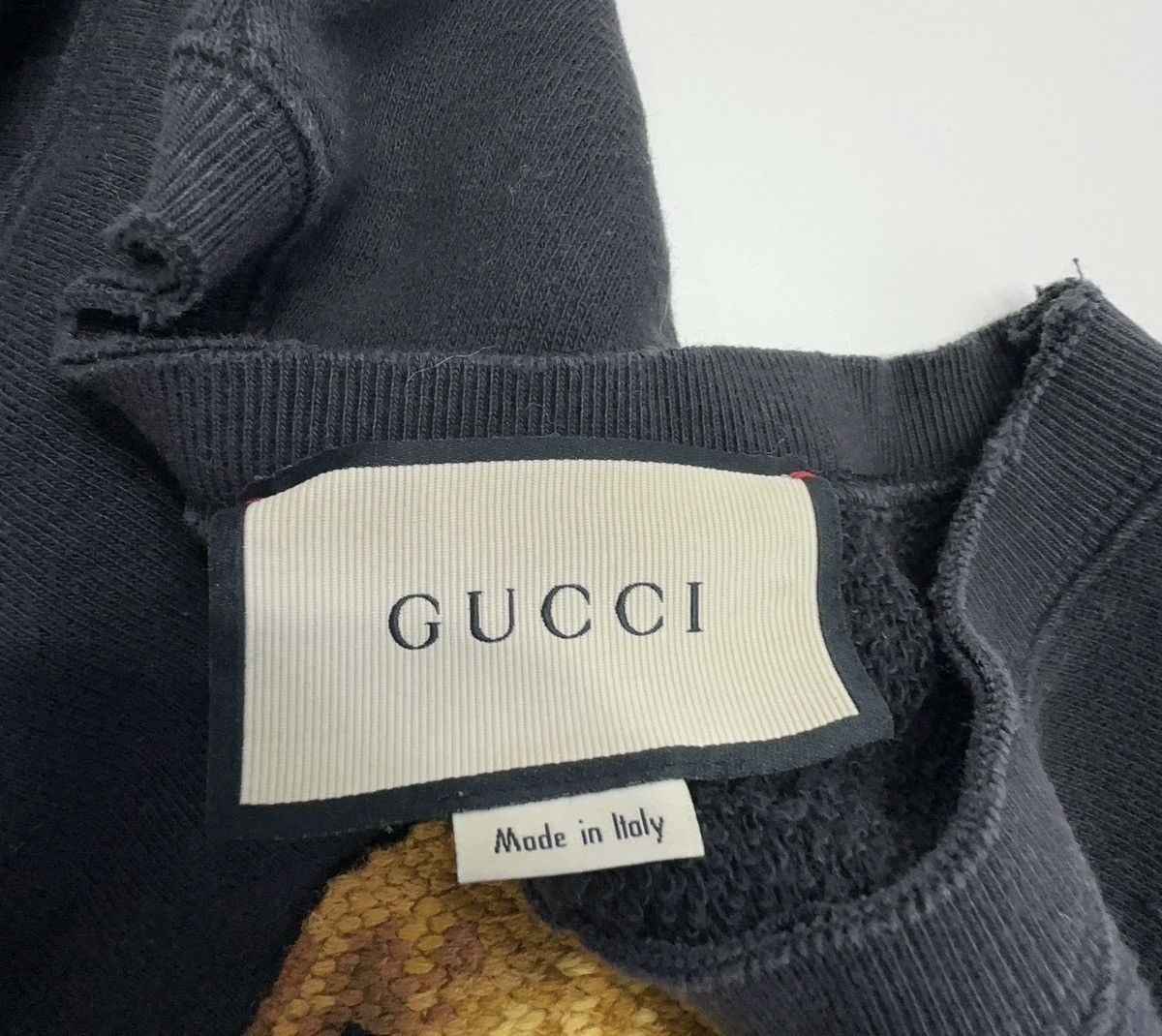 Gucci Gucci sweatshirt with a needlepoint teddy bear Sweatshirt Size US XS / EU 42 / 0 - 5 Thumbnail