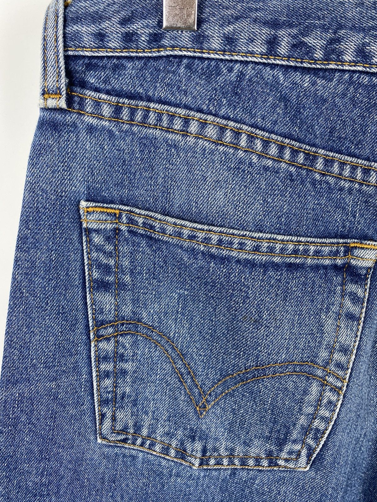 Levi's Levis Vintage Jeans 00s 751 Men size 34 x 32 Size US 34 / EU 50 - 6 Thumbnail