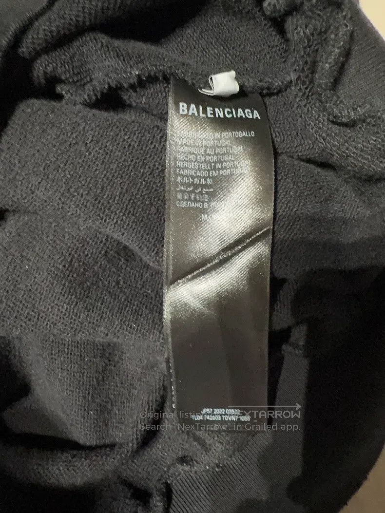 Balenciaga Balenciaga Letter Printed Distressed Hooded Sweatshirt Size US M / EU 48-50 / 2 - 4 Thumbnail