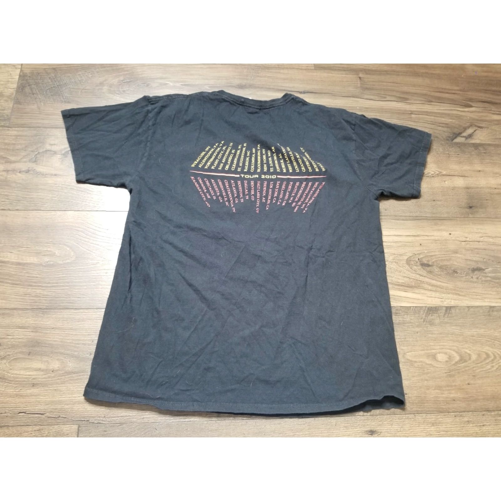 Gildan Lady Antebellum T-Shirt Concert Tour Graphic Tee Large Black Mens 2010 Need You Now Double-Sided Size US L / EU 52-54 / 3 - 2 Thumbnail