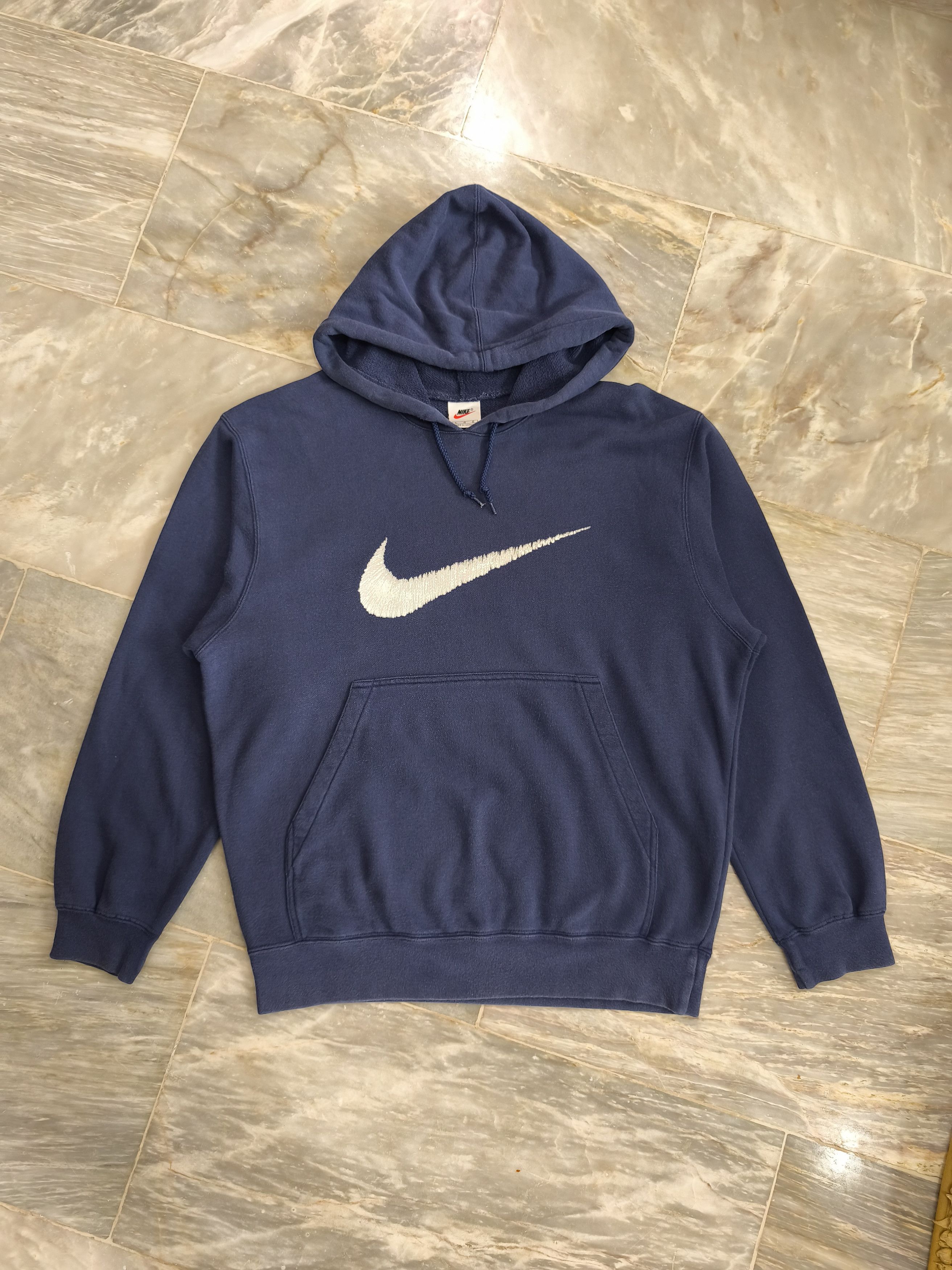 Nike Vintage Nike Biglogo Print Pull Over Size US L / EU 52-54 / 3 - 1 Thumbnail