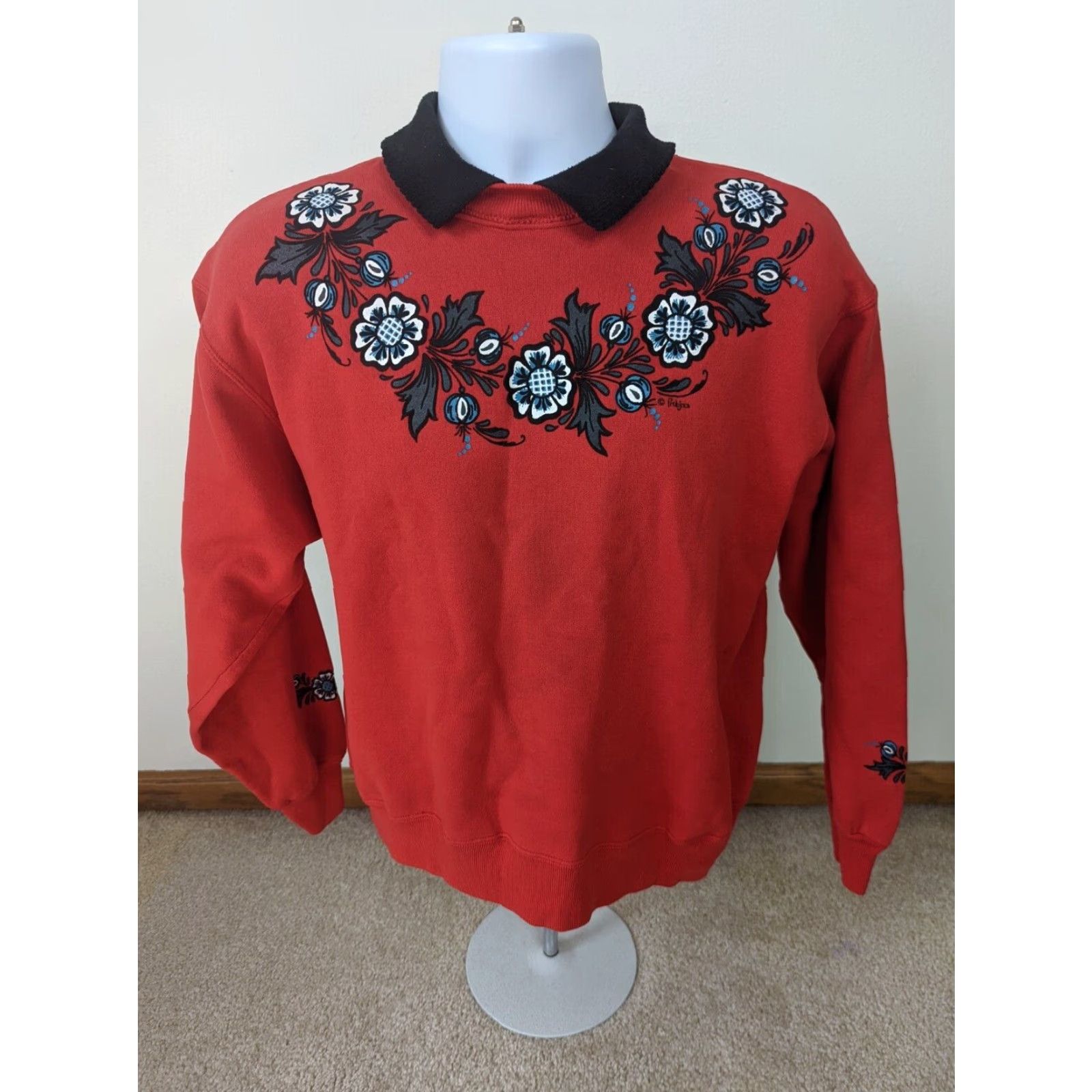 Hanes VINTAGE 90s Norwegian Floral Graphic Collar Sweatshirt Size L USA Unisex Size L / US 10 / IT 46 - 2 Thumbnail