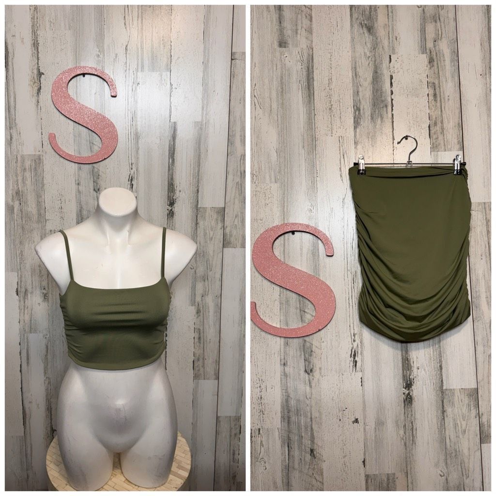 Other Olive Green Ruched Crop Top & Skirt Set Size Small 2-Piece M Size 27" / US 4 / IT 40 - 1 Thumbnail