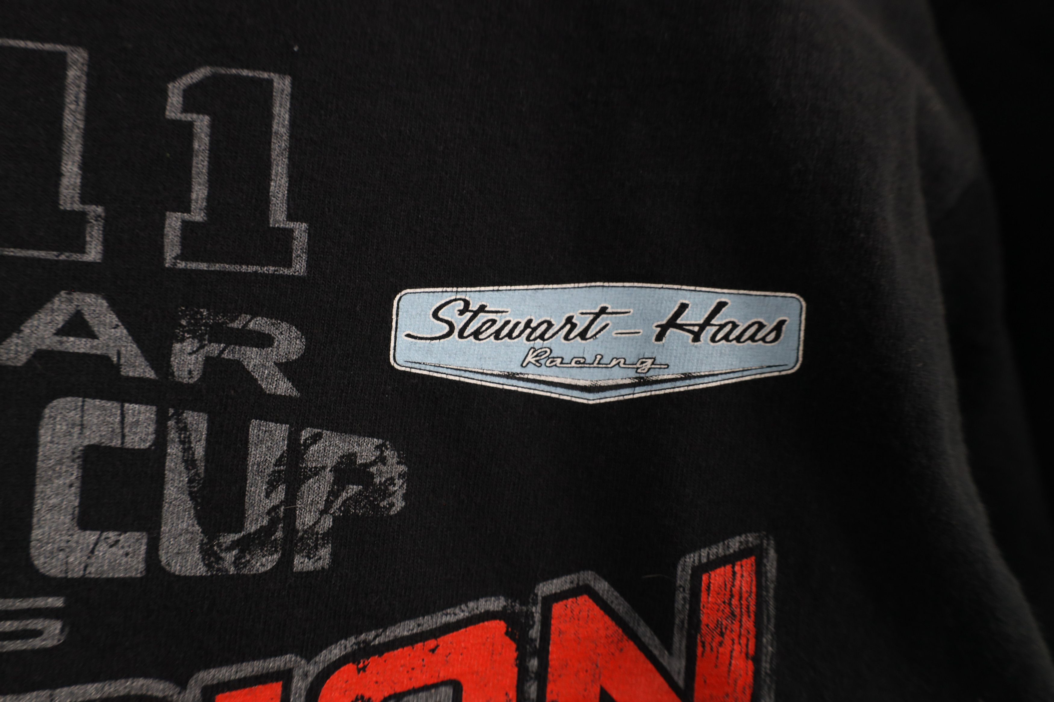 Vintage Vintage Y2K NASCAR Series Champ Tony Stewart Racing T-Shirt Size US M / EU 48-50 / 2 - 6 Thumbnail