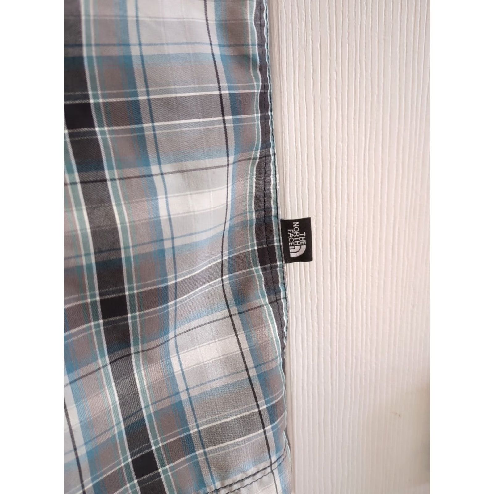 The North Face The North Face Shirt Mens M Gray Plaid Short Sleeve Button Up Casual Pocket Size US M / EU 48-50 / 2 - 3 Thumbnail