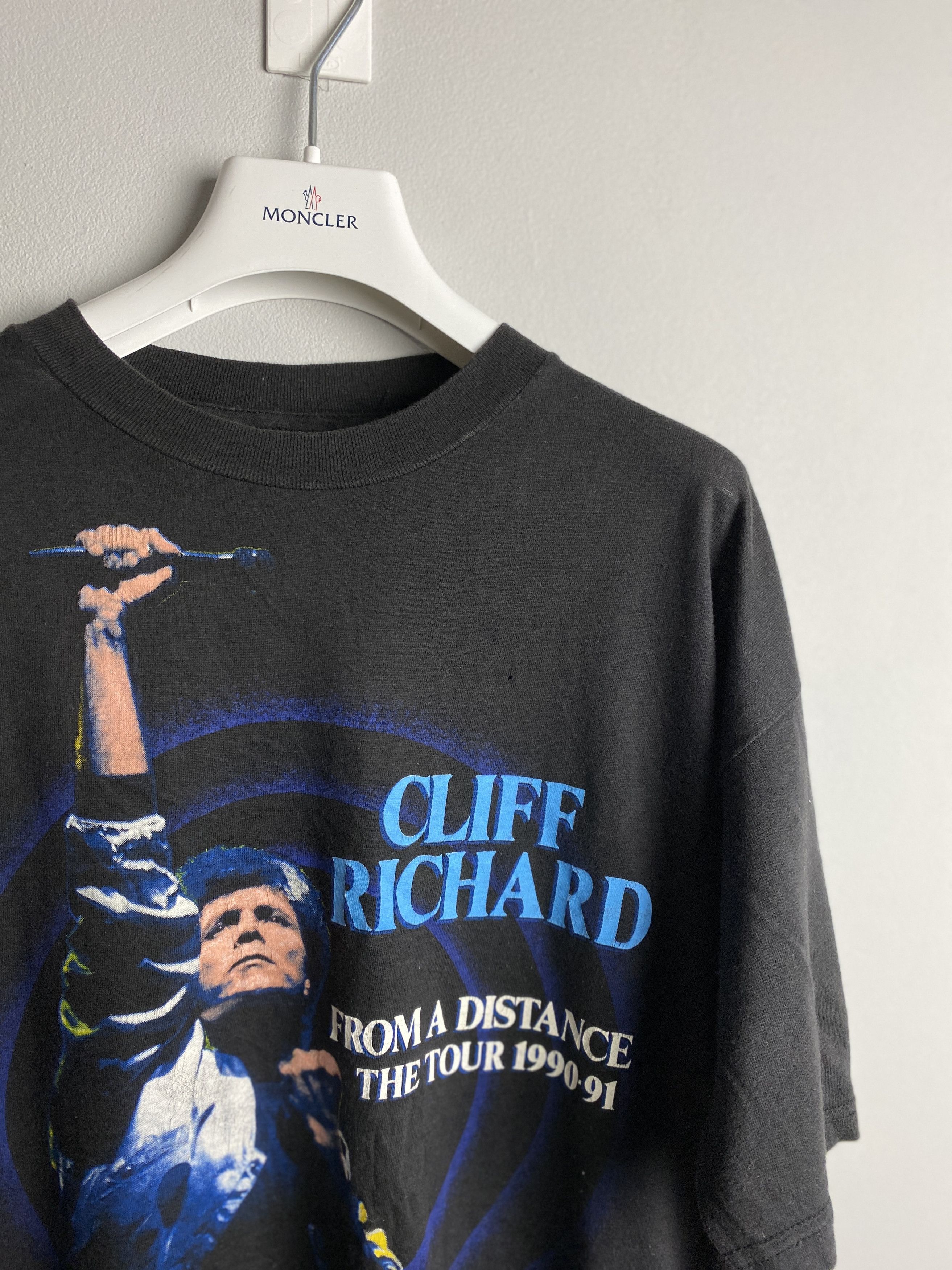 Band Tees × Vintage Vintage Cliff Richard 1990 Tour t-shirt tee printed 90s Size US M / EU 48-50 / 2 - 2 Thumbnail