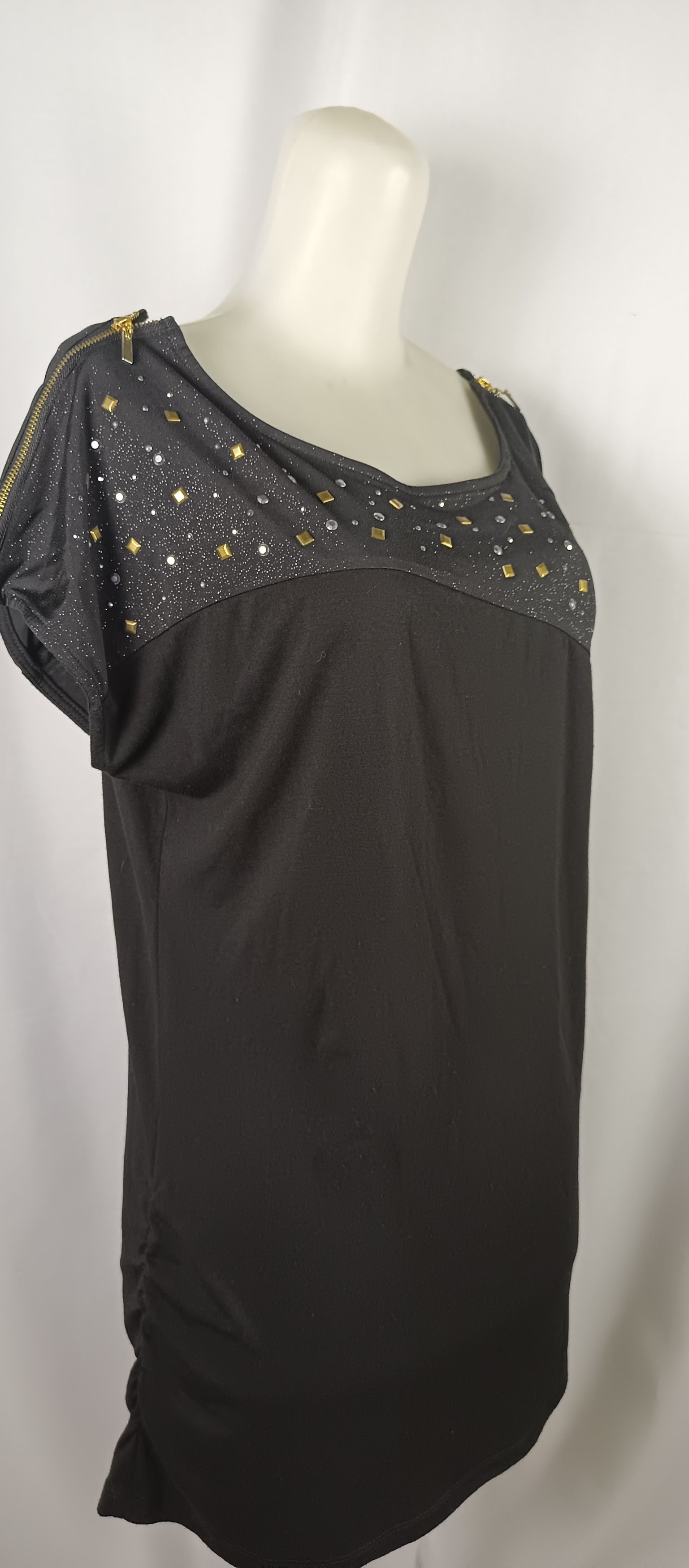 Beauty Beast × Japanese Brand PASTIME Women's Black Tsirt Rhinestones Zipp on Shoulder Size L / US 10 / IT 46 - 18 Thumbnail