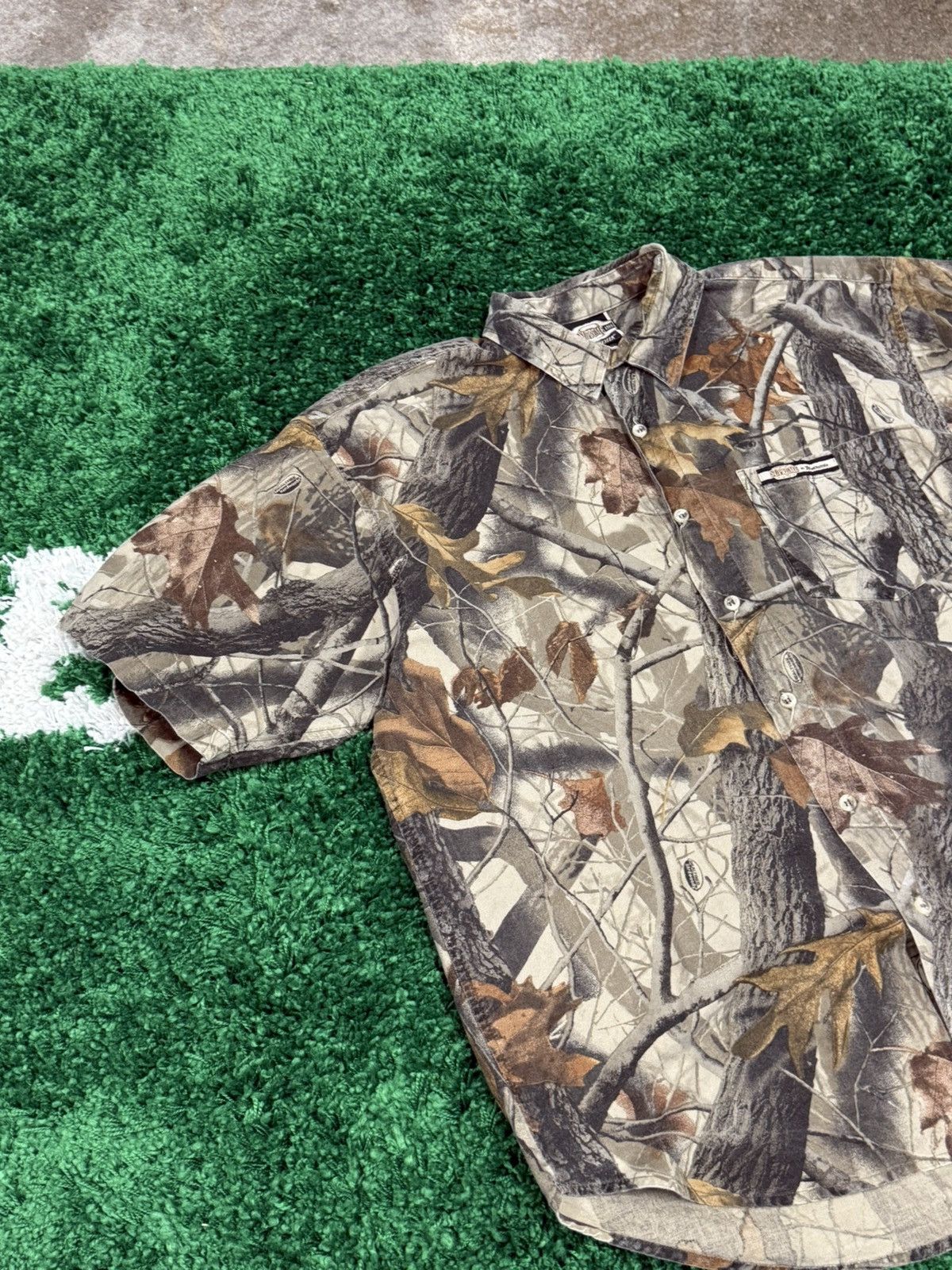 Realtree Realtree Supreme Winchester Camp Hunting Camo Grass Shirt XL Size US XL / EU 56 / 4 - 2 Thumbnail