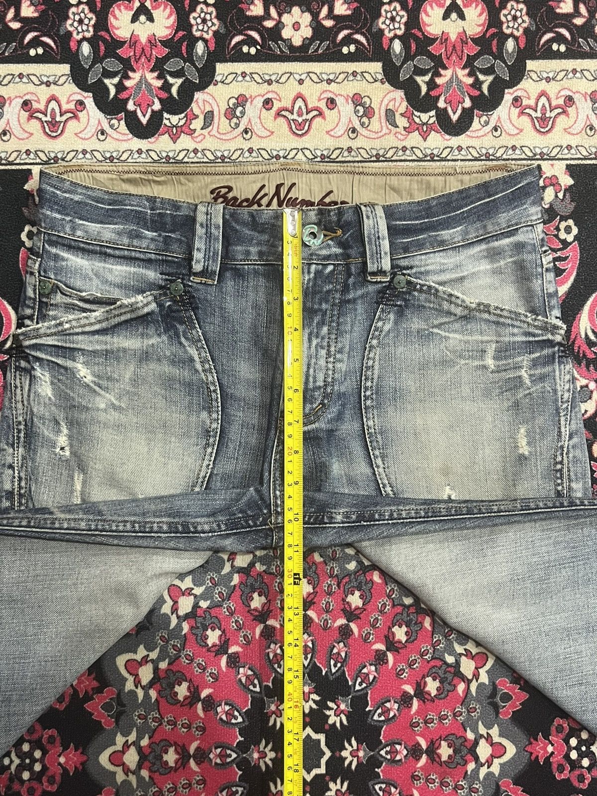 Japanese Brand Vintage Back Number Blue Washed Distressed Loose Fit Jeans Size US 32 / EU 48 - 12 Thumbnail