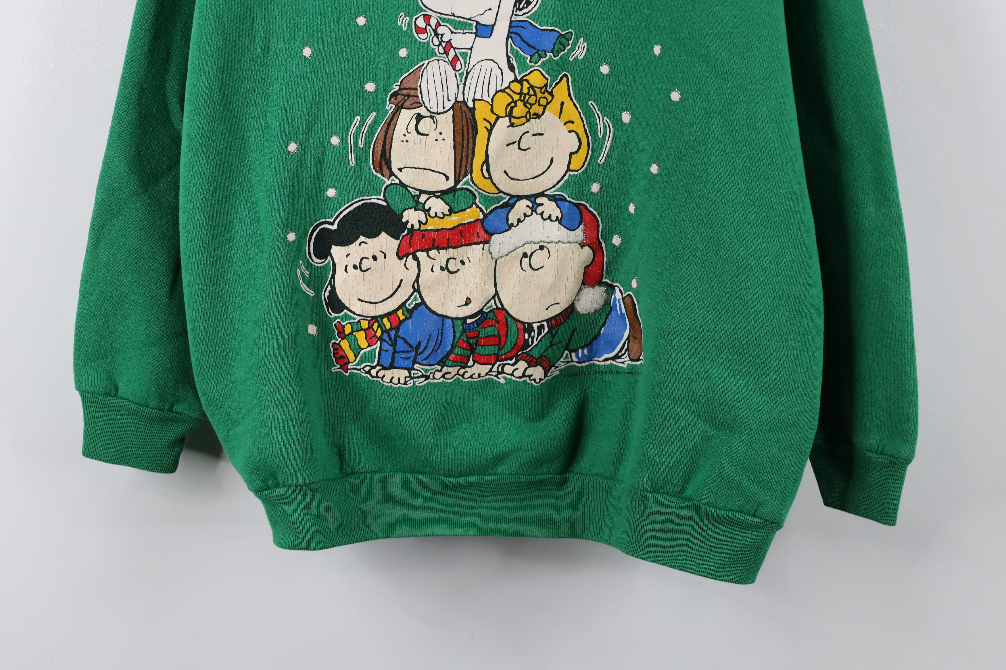 Vintage Vintage 90s Charlie Brown Peanuts Christmas Tree Sweatshirt Size US L / EU 52-54 / 3 - 3 Thumbnail