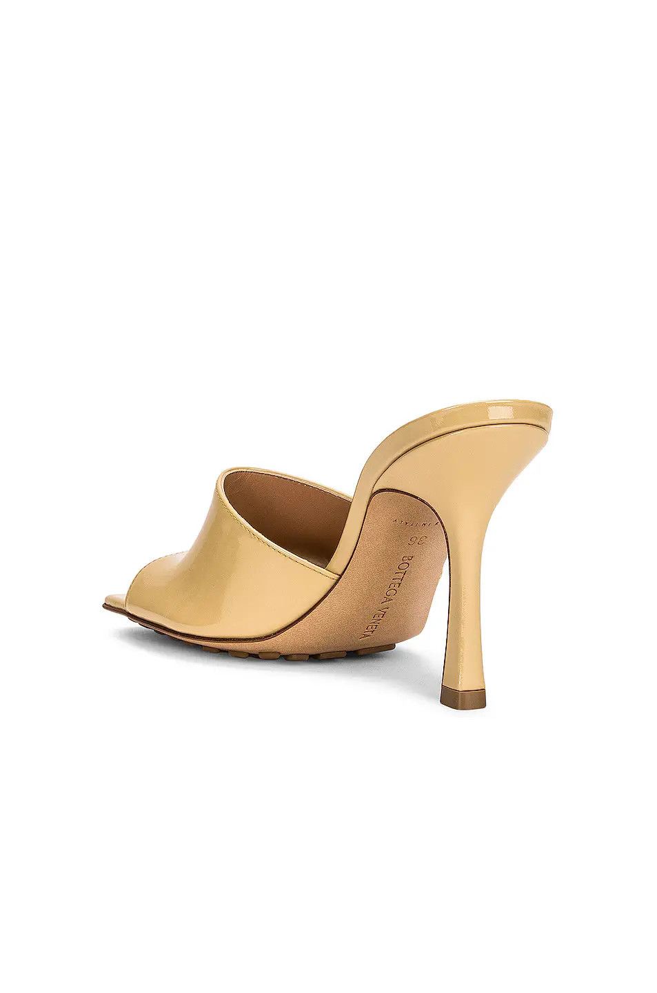 Bottega Veneta o1bcso1str0924 Sandals in Beige Size US 5 / IT 35 - 5 Thumbnail