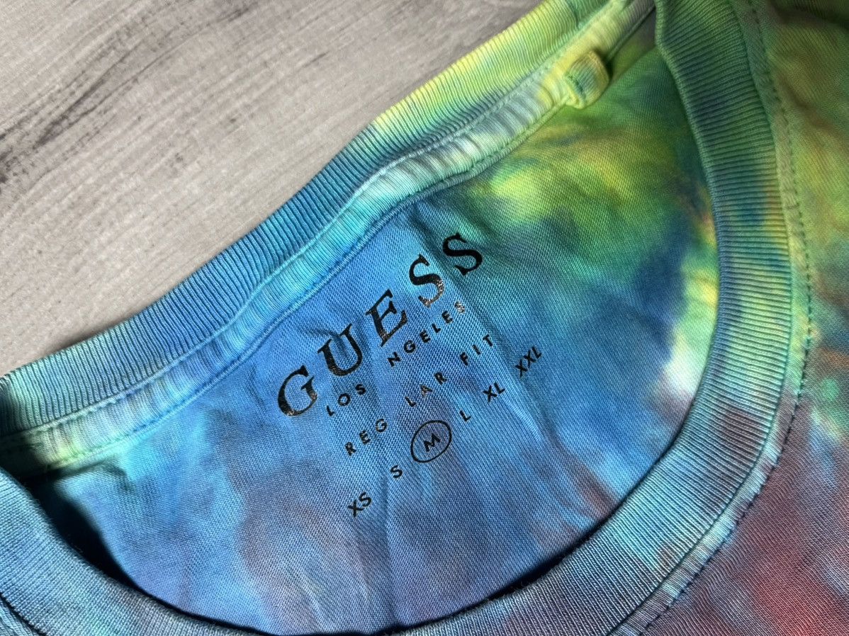 Guess Guess los Angeles tshirt box logo rainbow size Medium Size US M / EU 48-50 / 2 - 4 Thumbnail