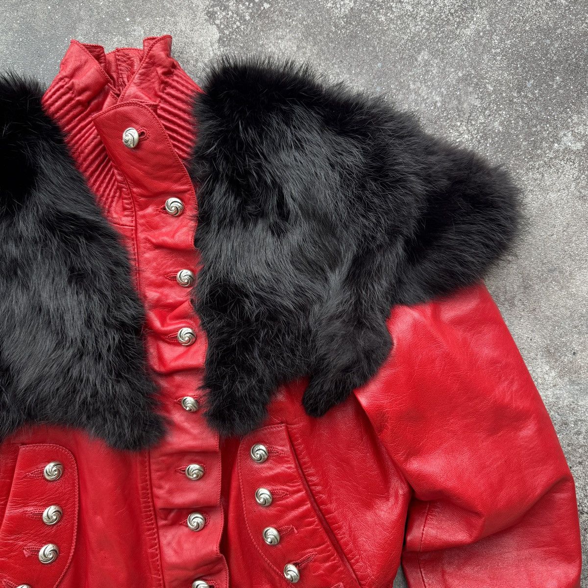 Japanese Brand Vintage Faux Fur Details Red Genuine Leather Cropped Jacket Size S / US 4 / IT 40 - 5 Thumbnail