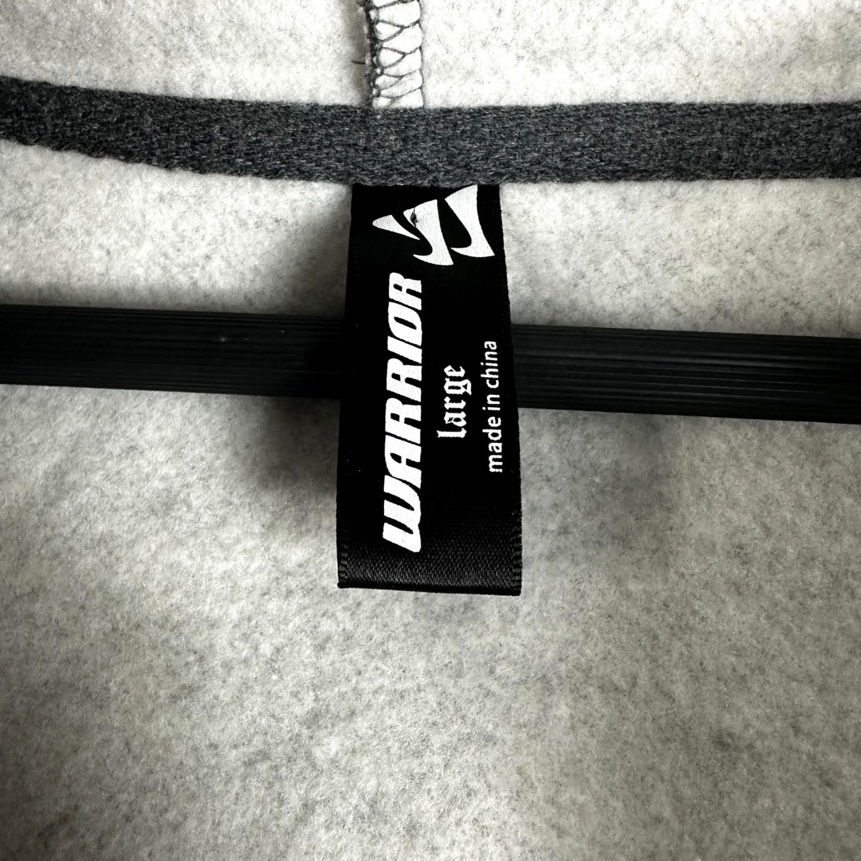 KangaROOS Warrior Hoodie Mens L Gray Black Kangaroo Pockets Full Zip Logo Size US L / EU 52-54 / 3 - 5 Thumbnail