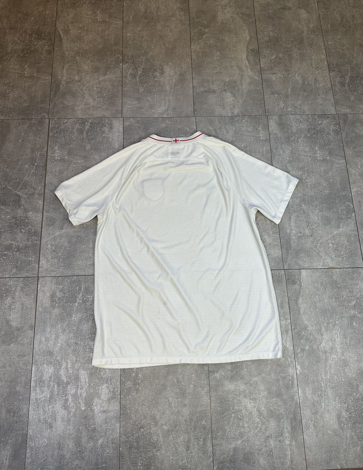 Nike Men’s Nike soccer jersey England white tee Size US XXL / EU 58 / 5 - 12 Thumbnail