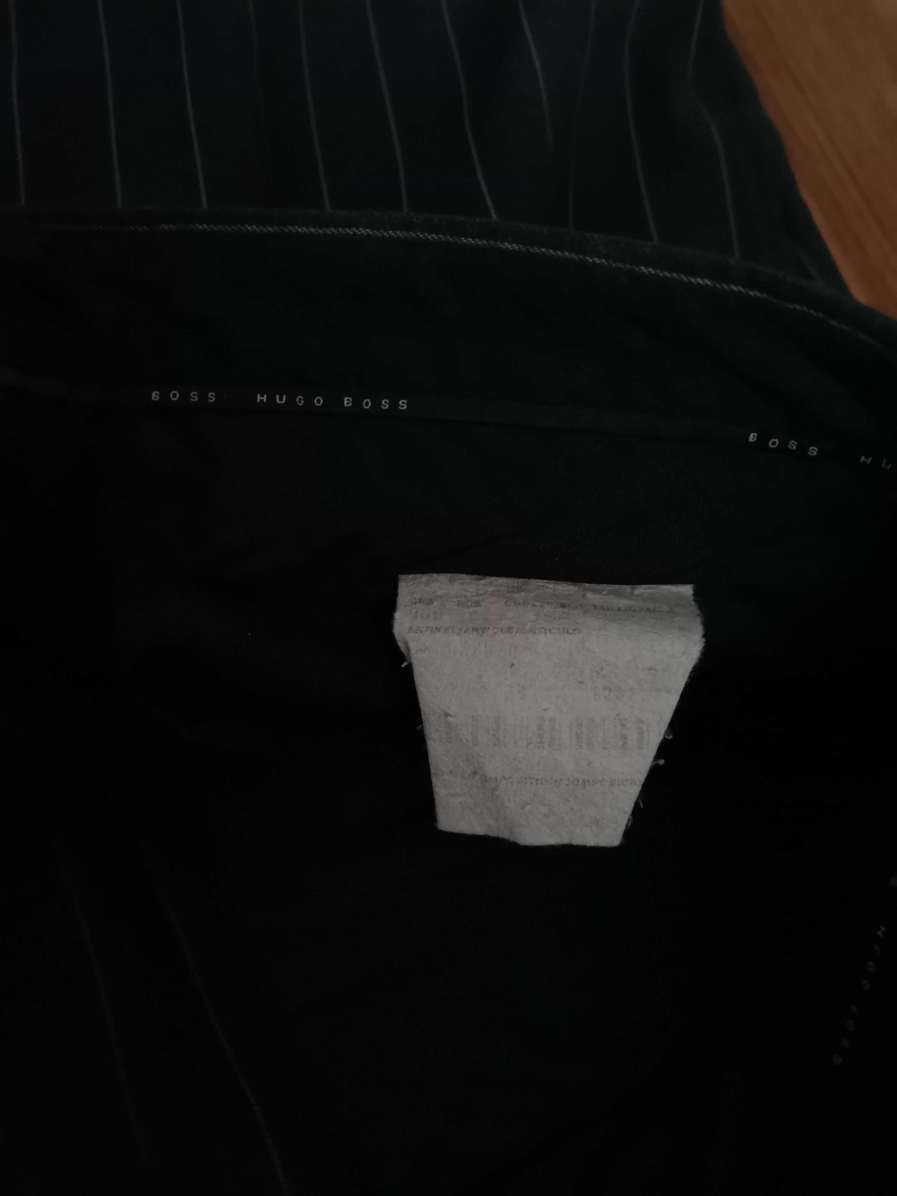 Hugo Boss Hugo Boss Striped Suit Size 44R - 6 Thumbnail