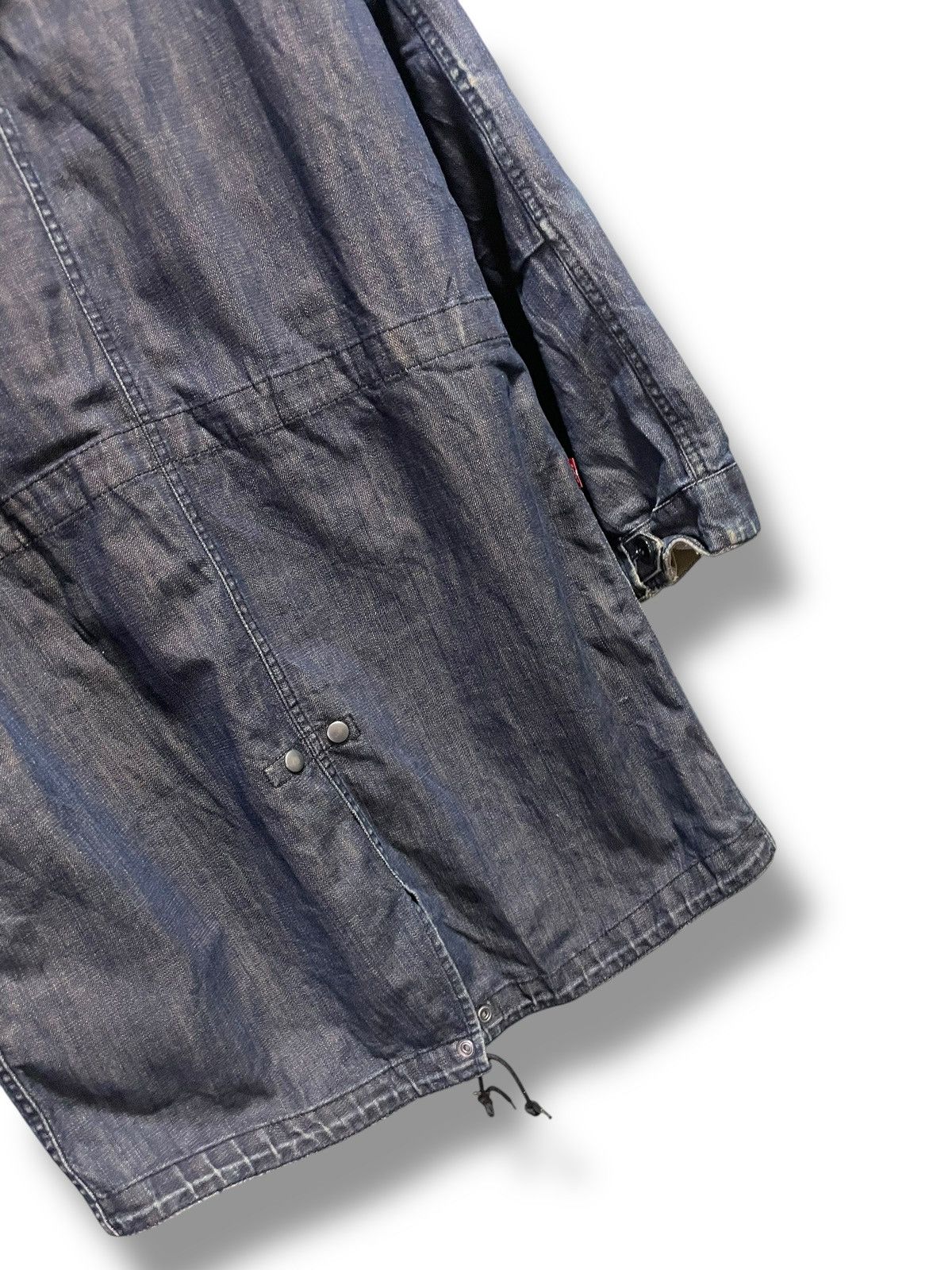 Levi's Vintage Levis Long Denim Jacket (68) Size US L / EU 52-54 / 3 - 8 Thumbnail