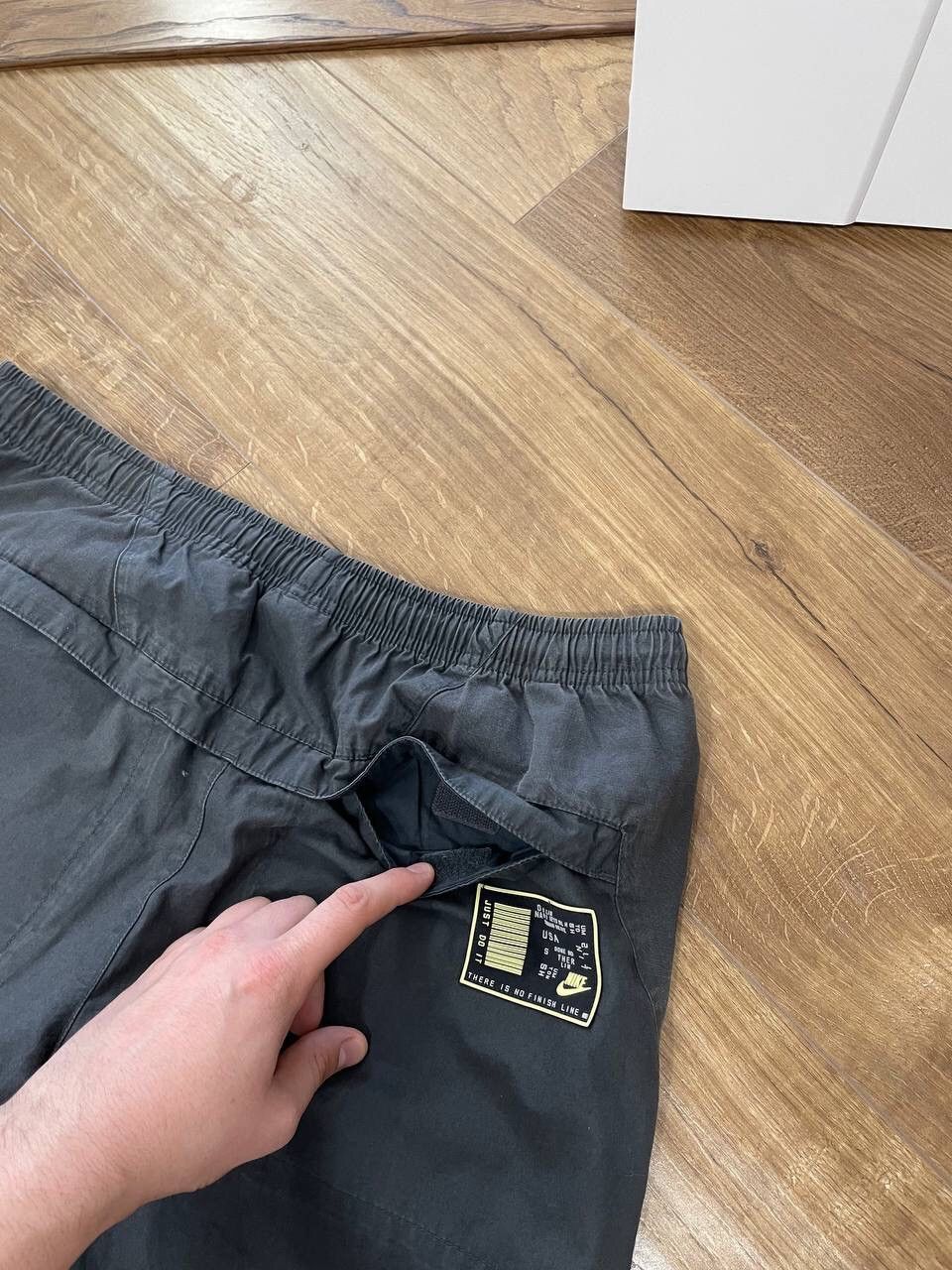 Nike × Vintage Vintage Nike Cargo Y2K Swoosh Drill Nylon Pants Joggers Size US 32 / EU 48 - 13 Thumbnail