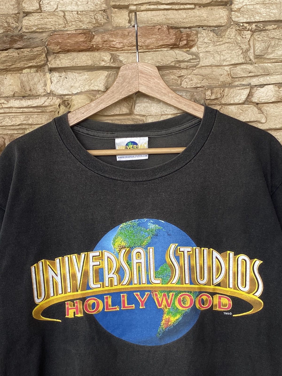 Vintage Rare 90s Universal Studios Hollywood Tees Distressed Size US XL / EU 56 / 4 - 4 Thumbnail