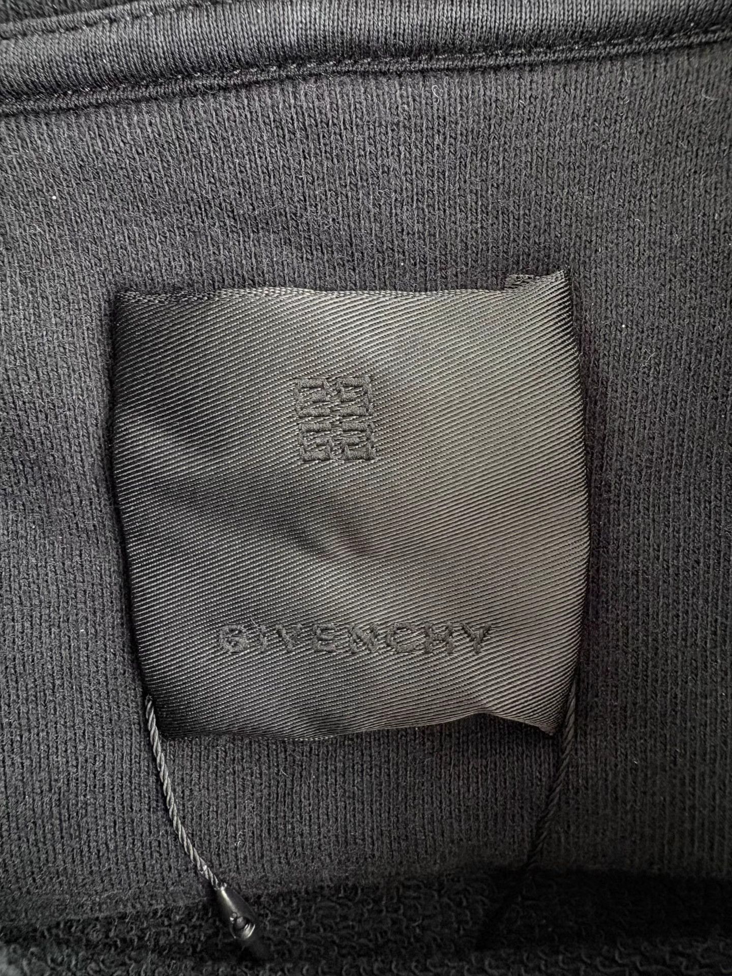 Givenchy GIVENCHY 4G Embroidered Small Logo Hoodie Size US L / EU 52-54 / 3 - 5 Thumbnail