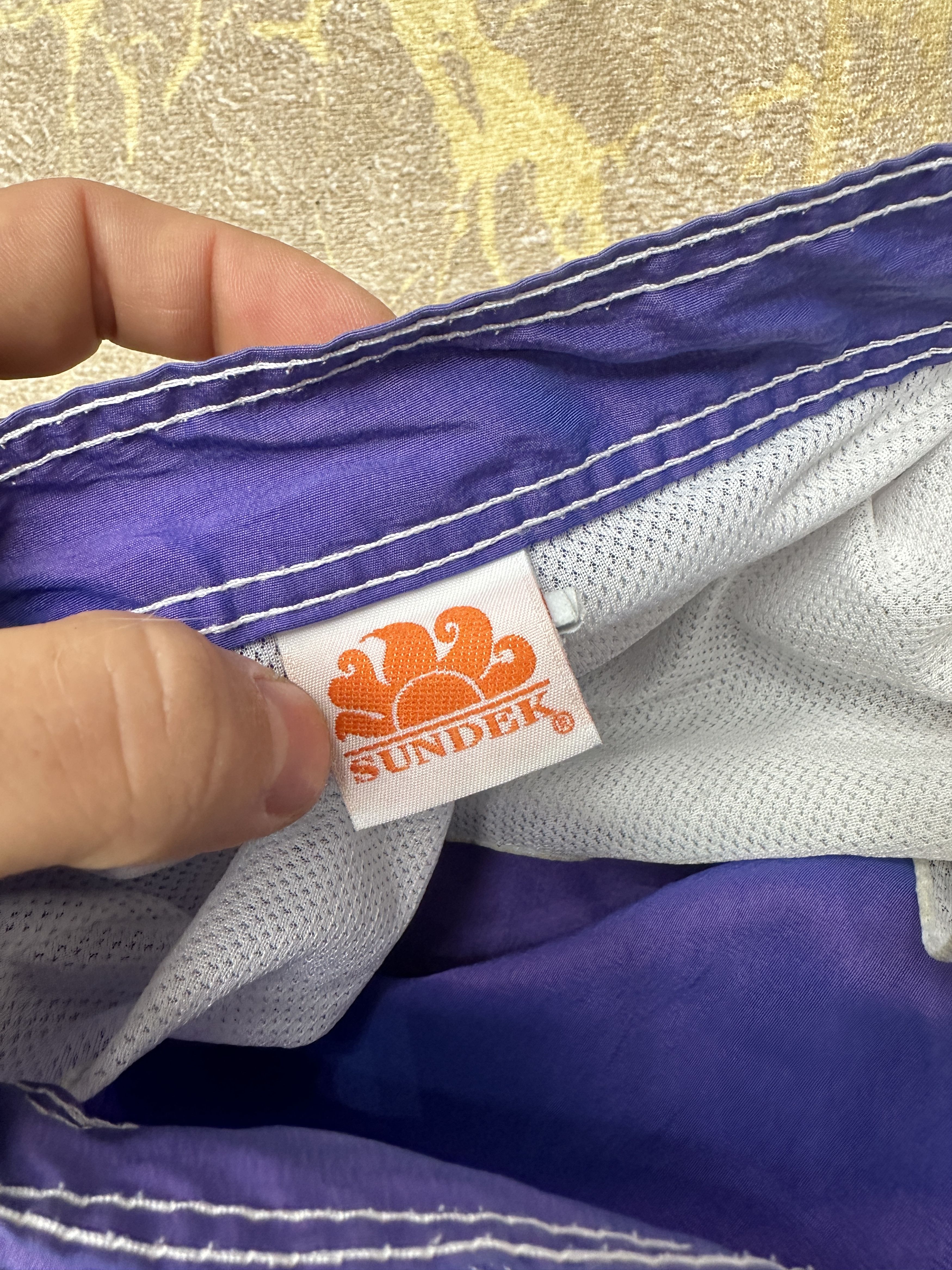 Sundek Sundek 31 Surf Beach Board Shorts Trunks BathSuit Size 31 S Size US 31 - 16 Thumbnail