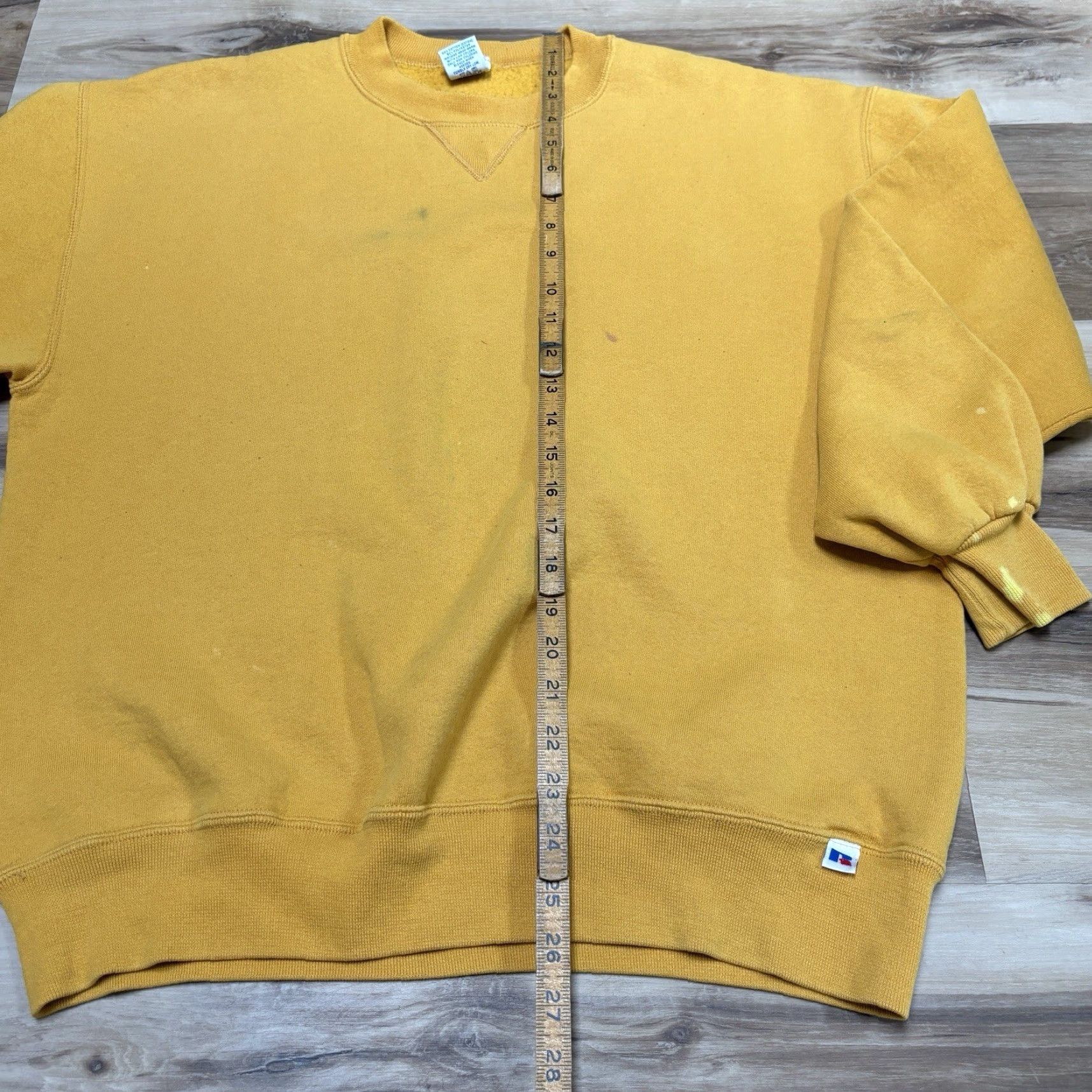 Russell Athletic VINTAGE Russell Athletic Sweatshirt Mens Large Mustard Yellow Crewneck USA Blank 90s Grunge Skater Size US L / EU 52-54 / 3 - 7 Thumbnail