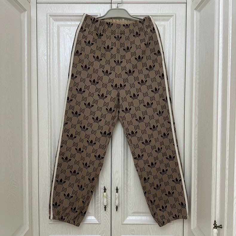 Gucci Gucci Size XS Co-branded full-print logo sports pants 2503- Size US 29 - 1 Thumbnail
