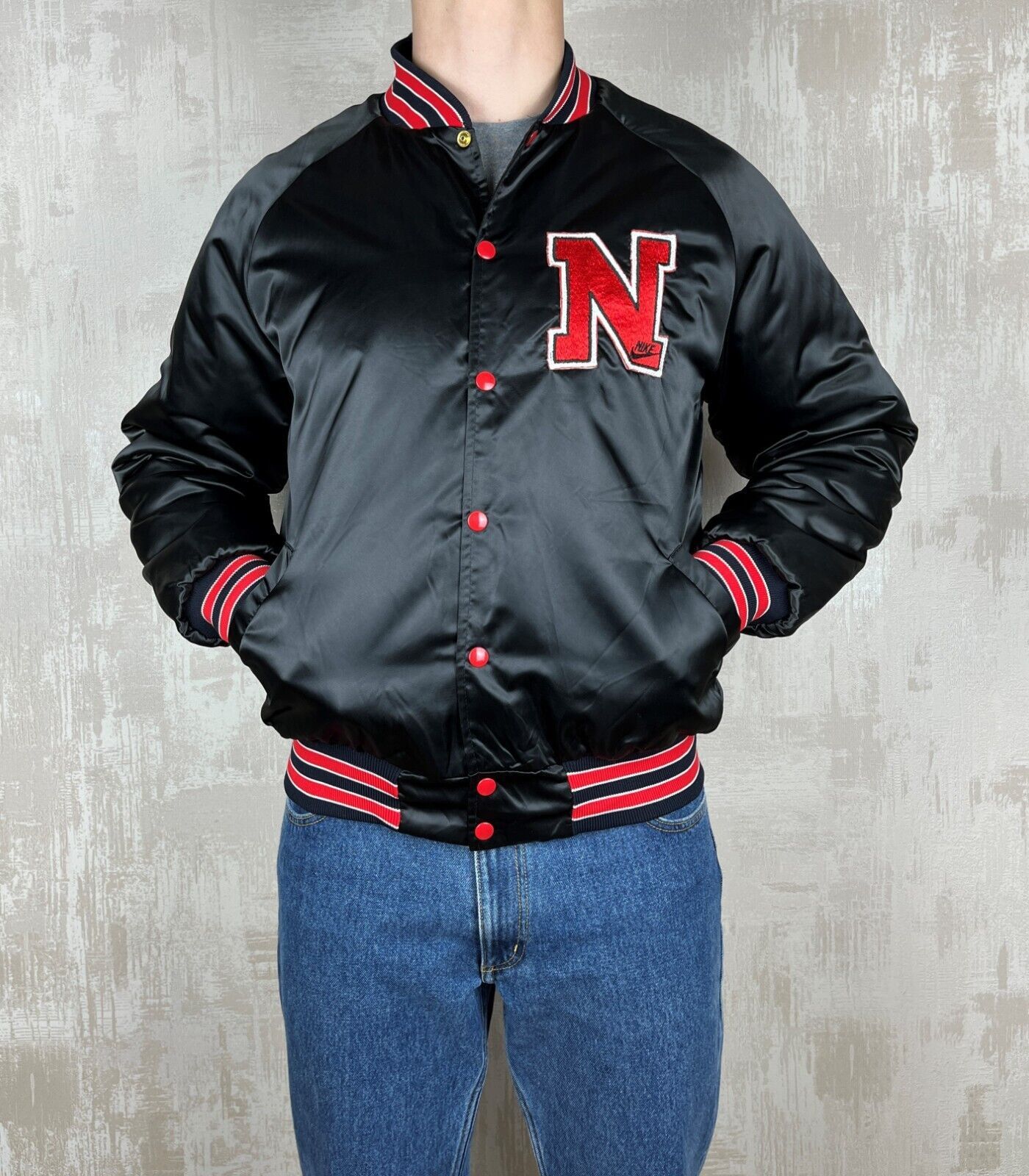 Nike 80's NIKE Vintage Satin Bomber Jacket Snap Button Size US L / EU 52-54 / 3 - 5 Thumbnail