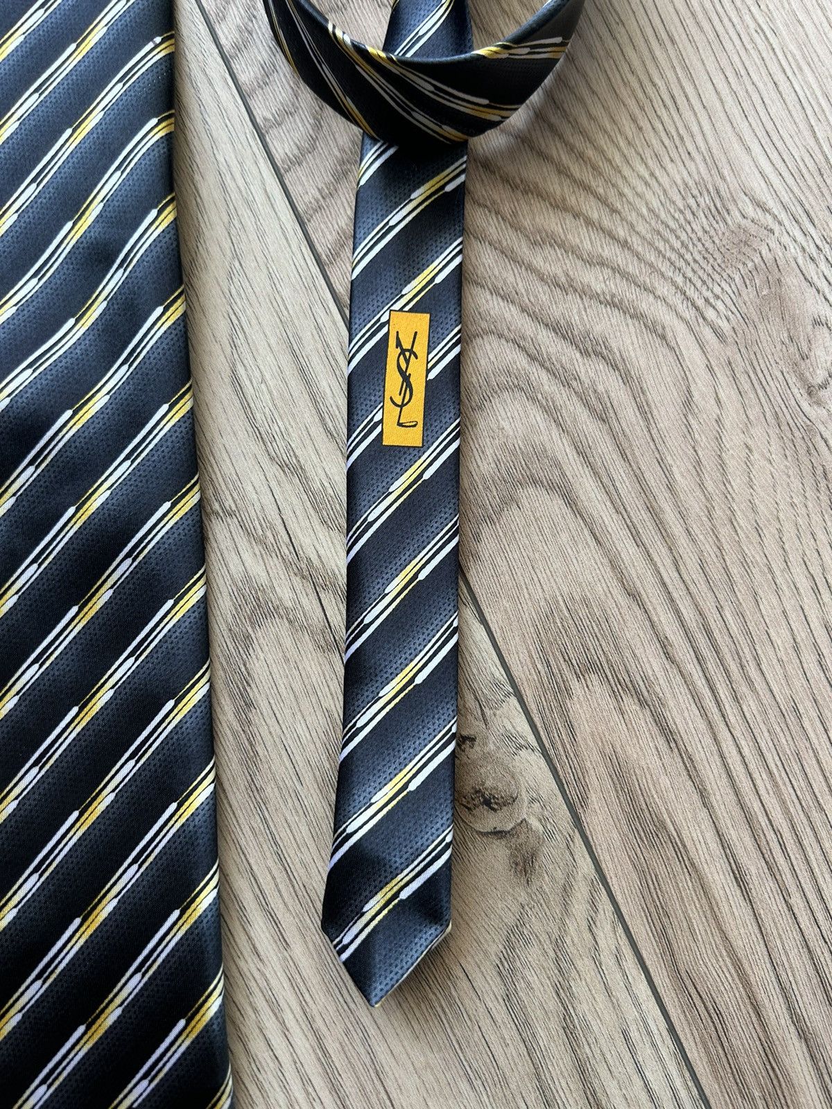 Vintage × Yves Saint Laurent Yves Saint Laurent Silk Pattern Tie Vintage Size ONE SIZE - 3 Thumbnail