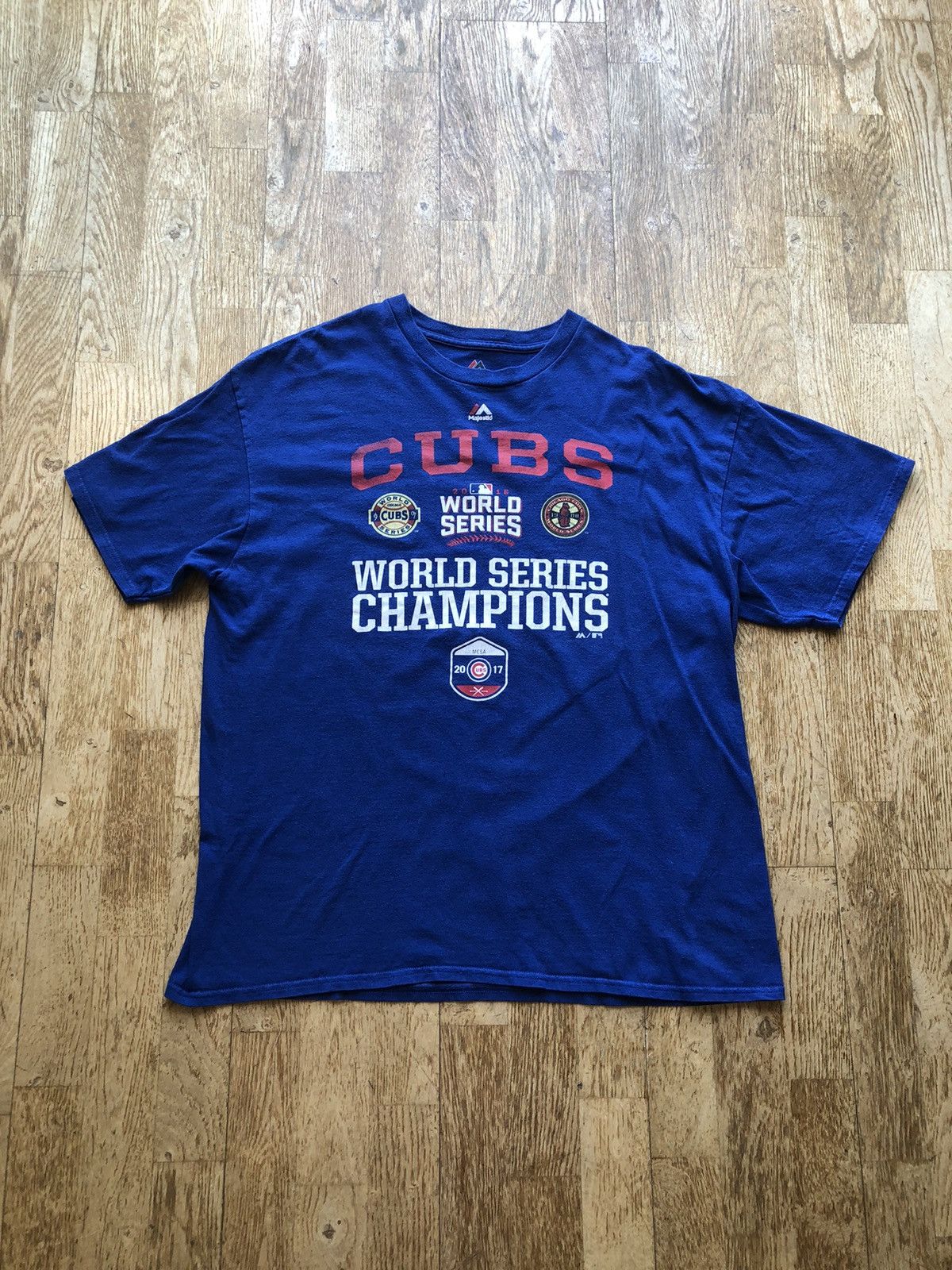MLB CHICAGO CUBS 2016 MLB WORLD SERIES CHAMPS TEE SHIRT Size US XL / EU 56 / 4 - 1 Thumbnail