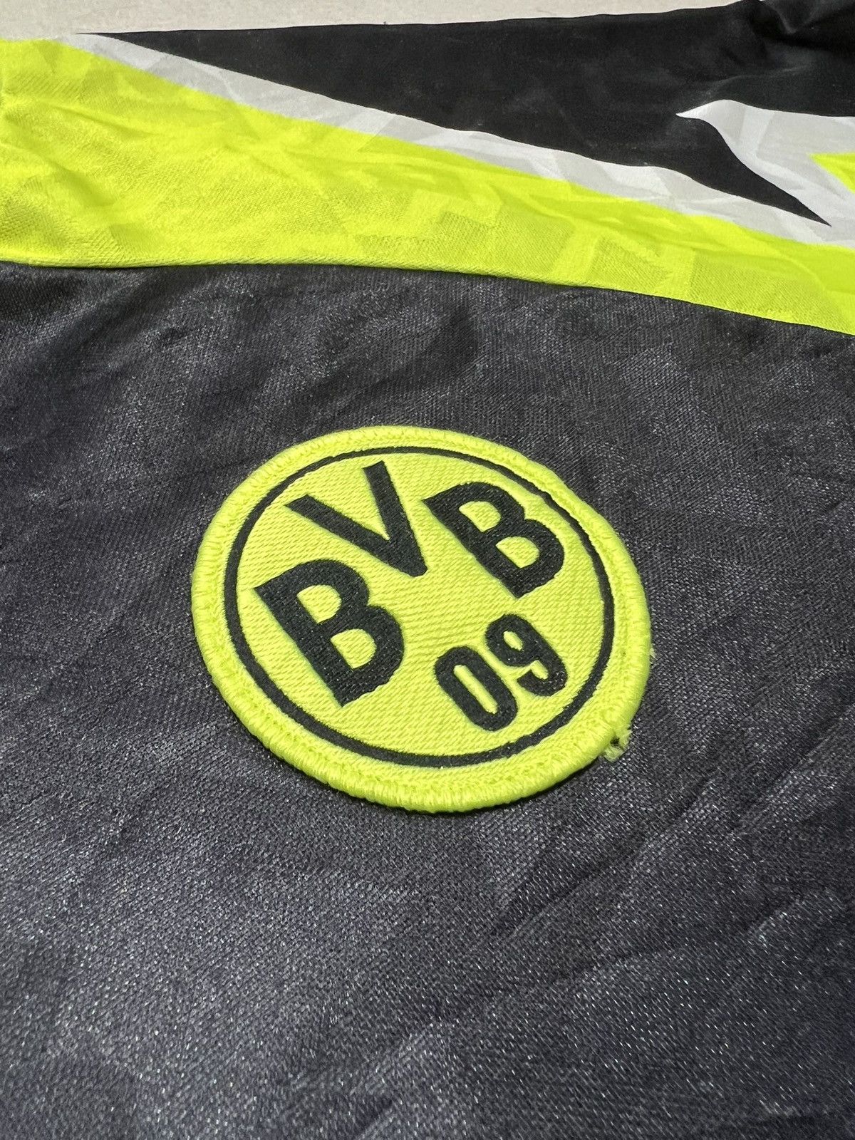 Nike Borussia Dortmund 1995/1996 Nike Away Longsleeve Jersey Size US XL / EU 56 / 4 - 8 Thumbnail