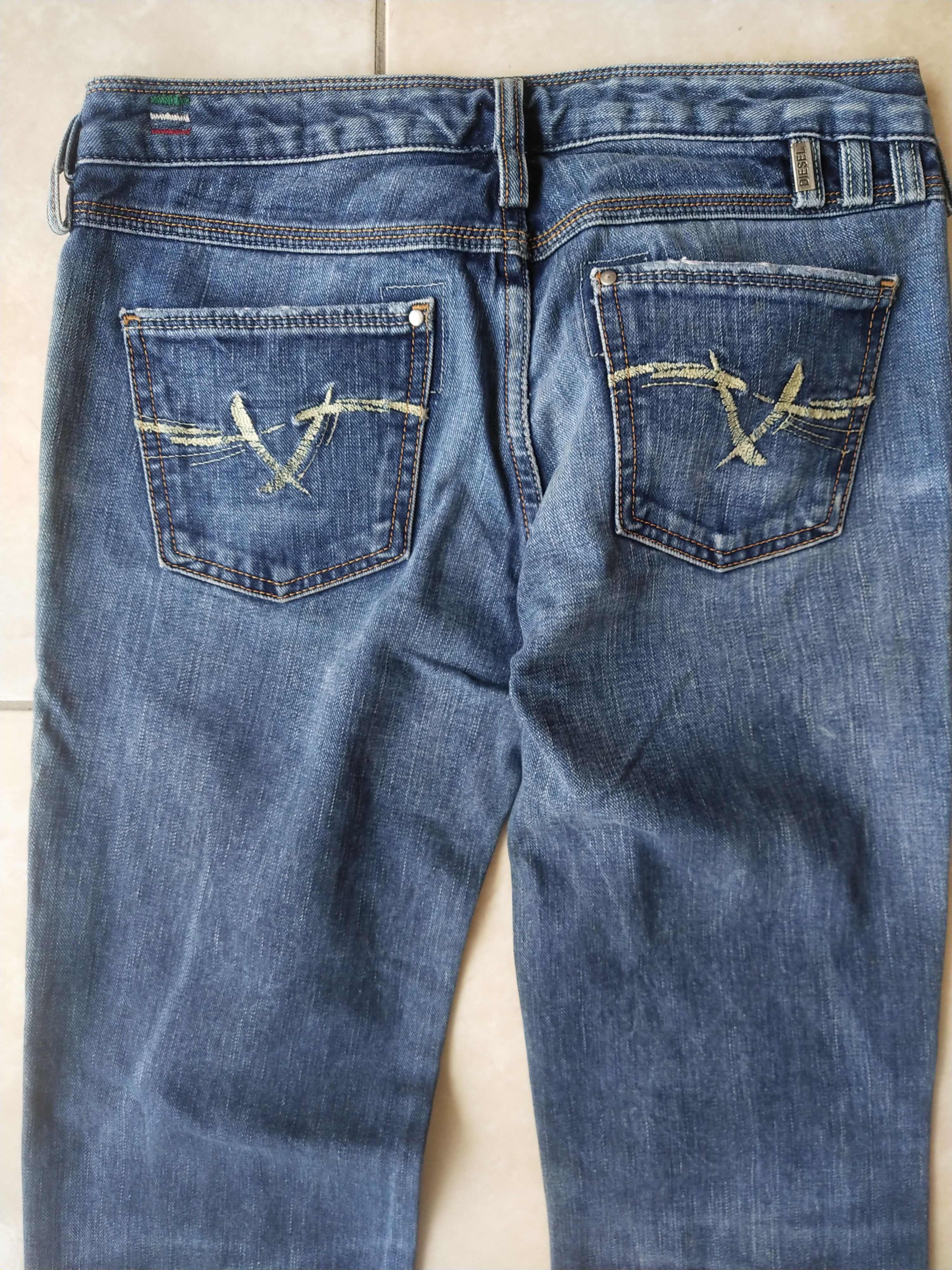 Diesel Diesel Cheren 0086T Made in Italy Woman Jeans Vintage Y2K Size 25" / US 0 / IT 36 - 3 Thumbnail